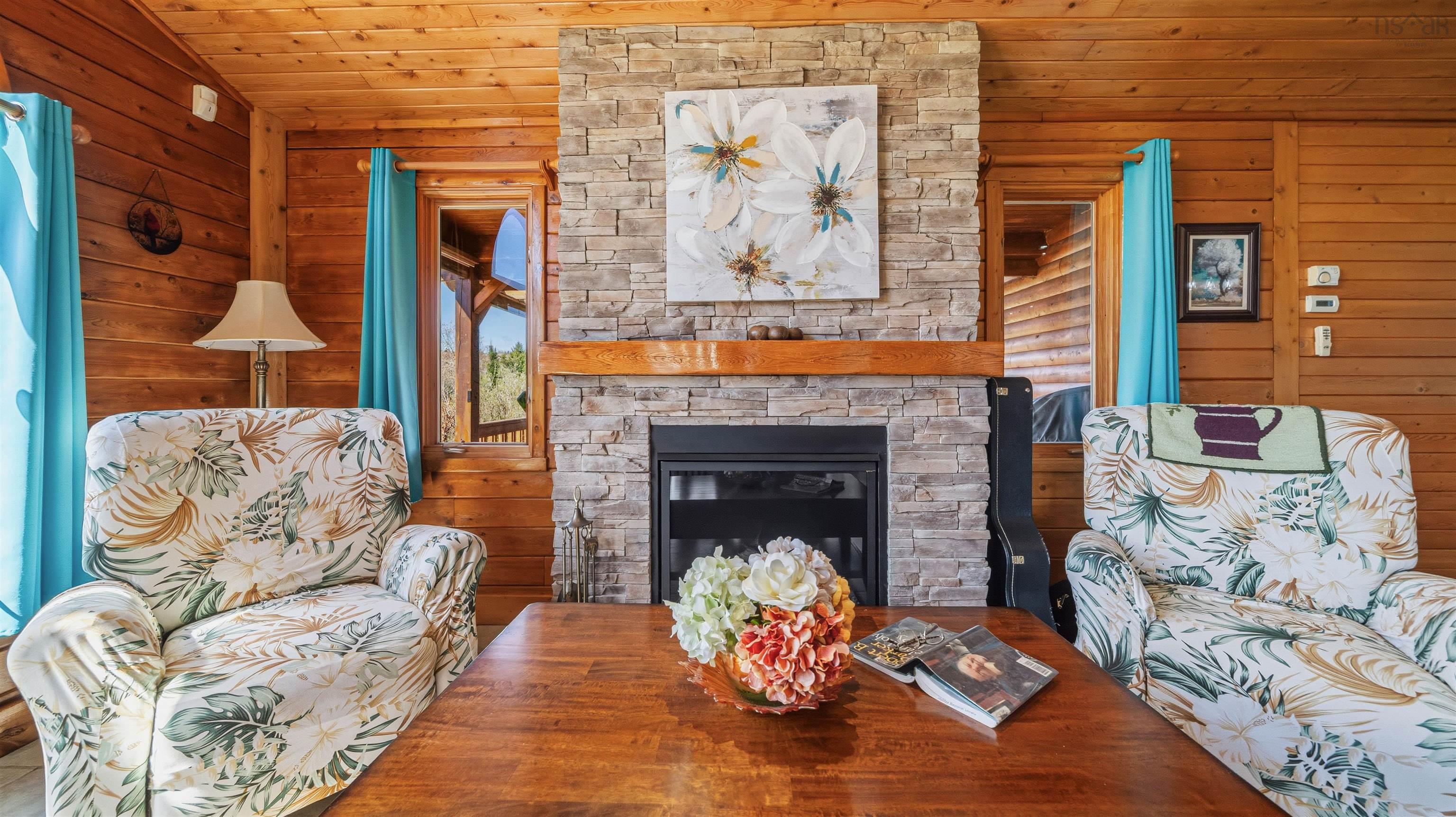 $464,900.00: 415 Highway 336, Newton Mills