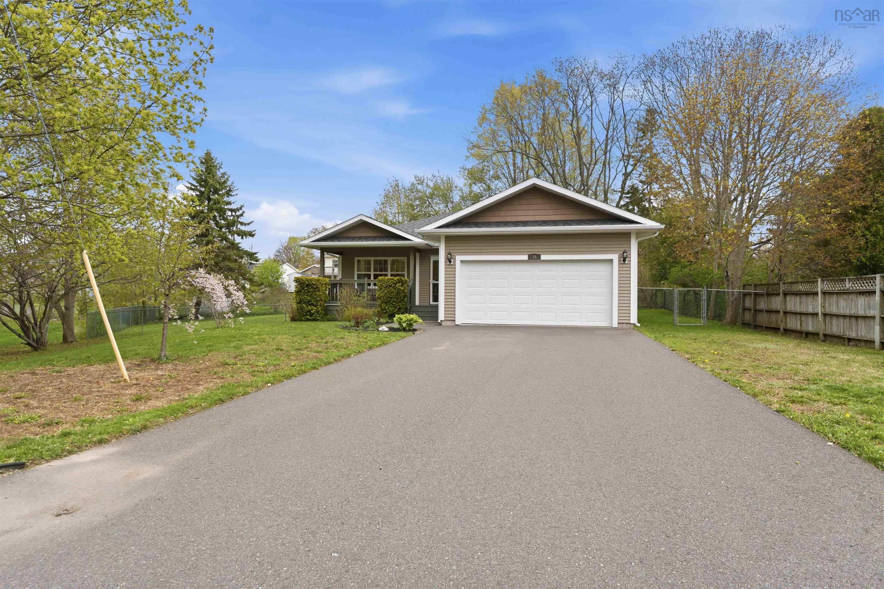$449,000.00: 14 Smith Avenue, Kentville