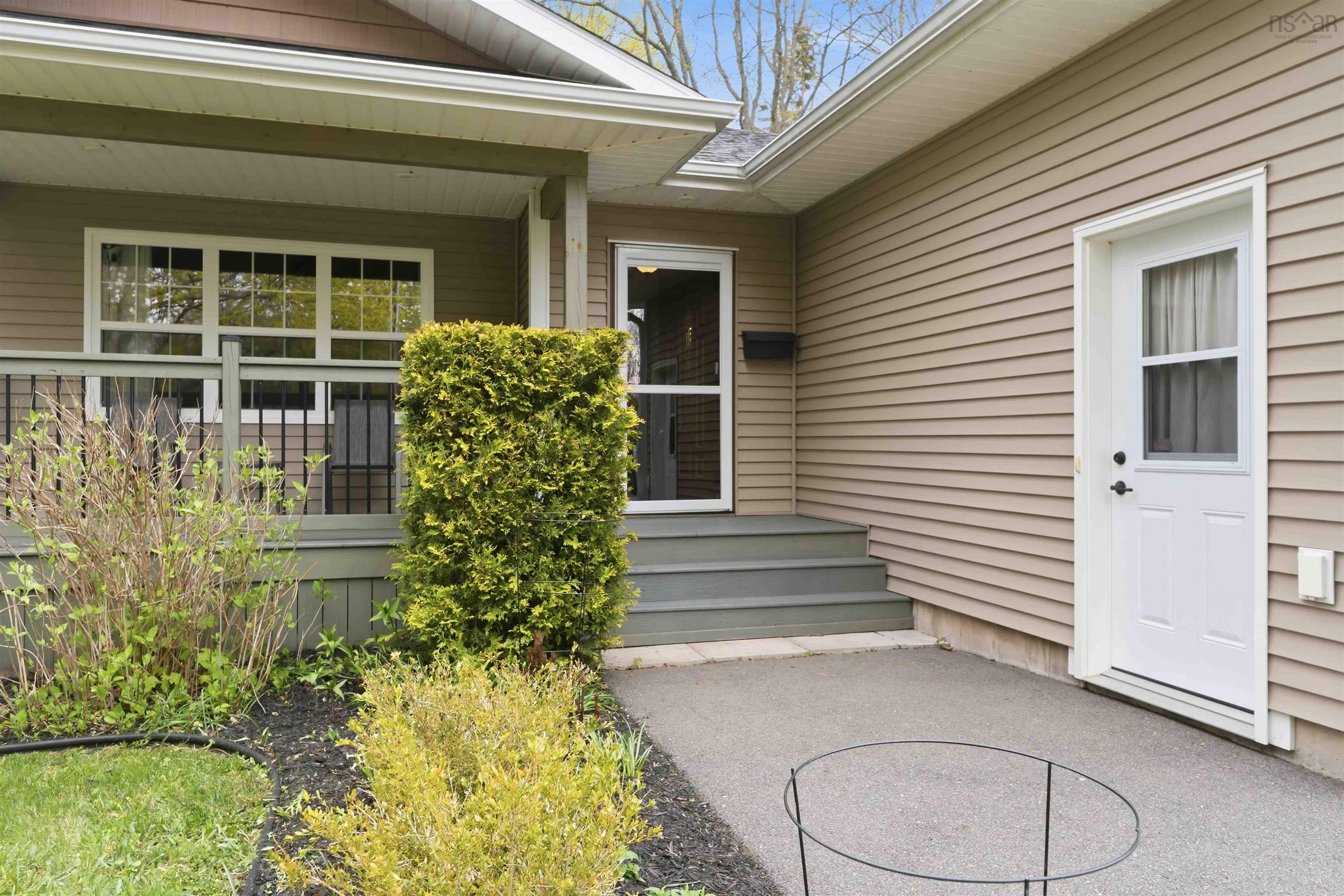 $449,000.00: 14 Smith Avenue, Kentville