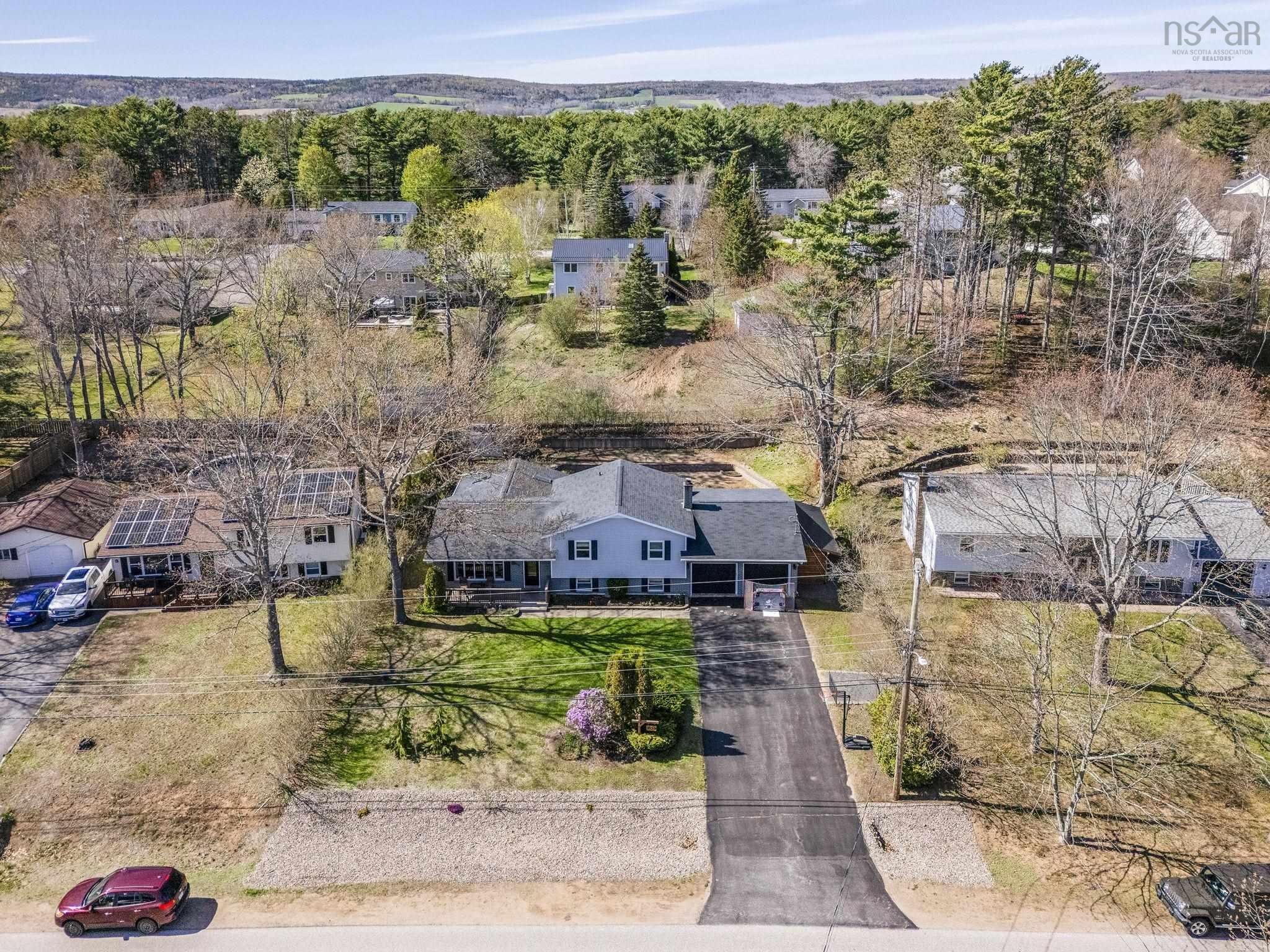 $550,000.00: 909 Julie Drive, Kingston