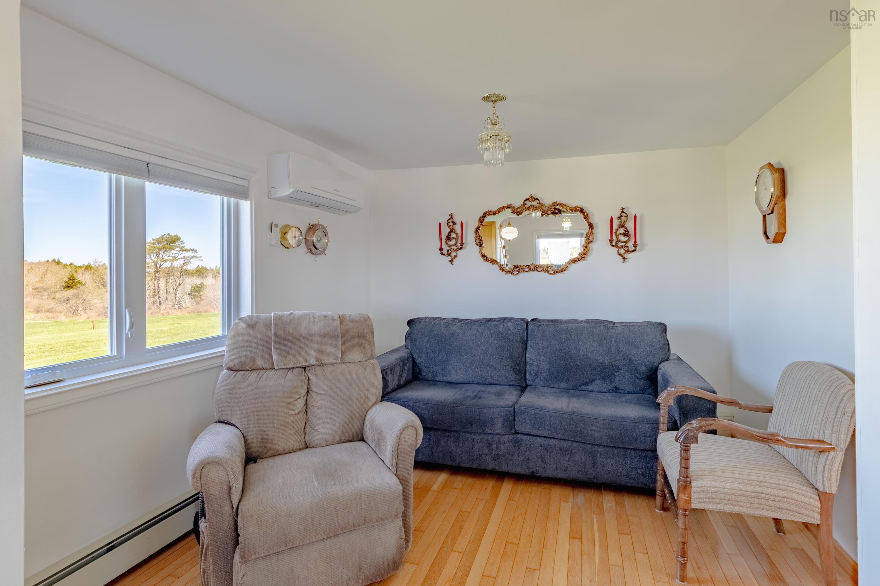 $199,000.00: 815 Saulnierville Rd, Saulnierville