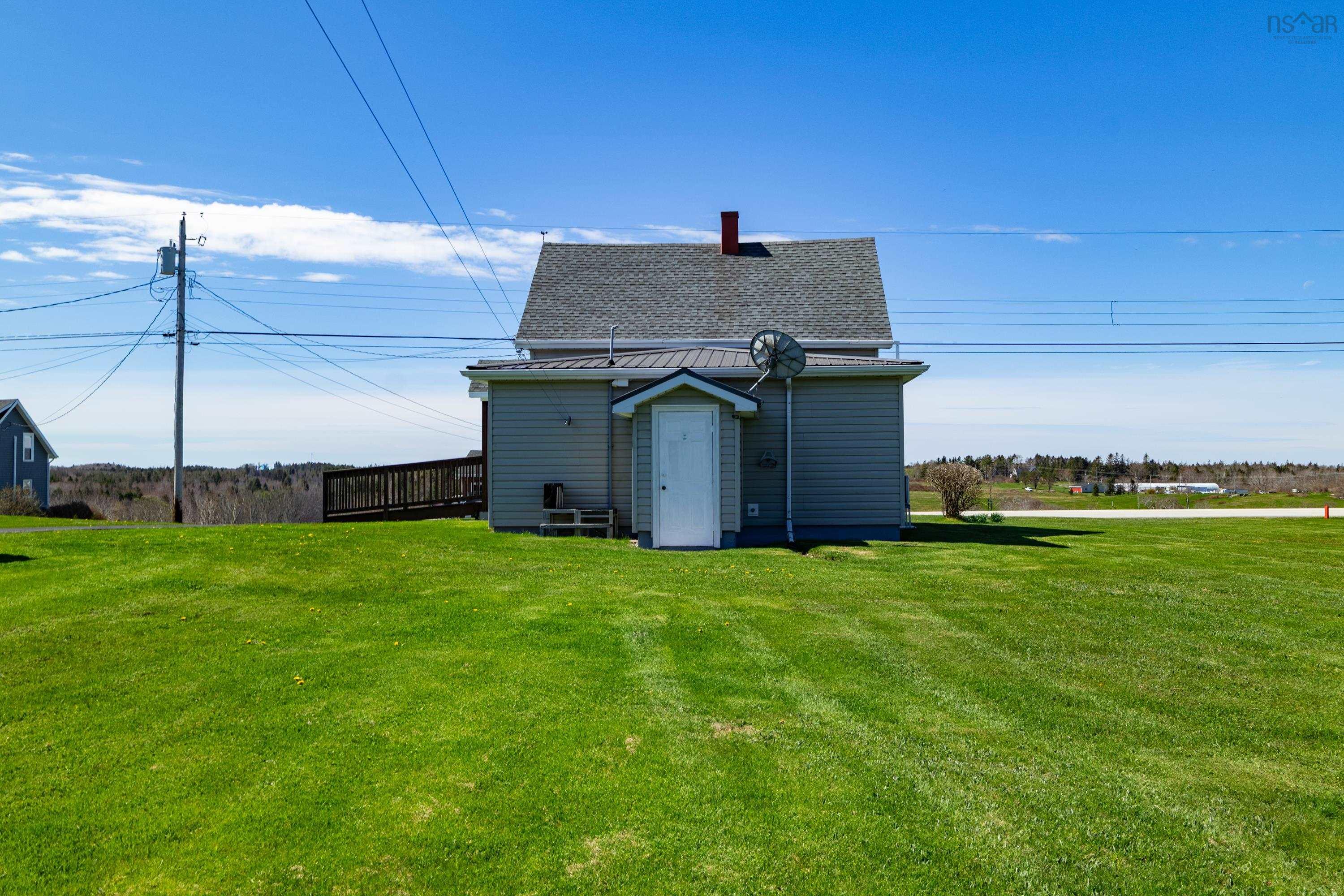$199,000.00: 815 Saulnierville Rd, Saulnierville