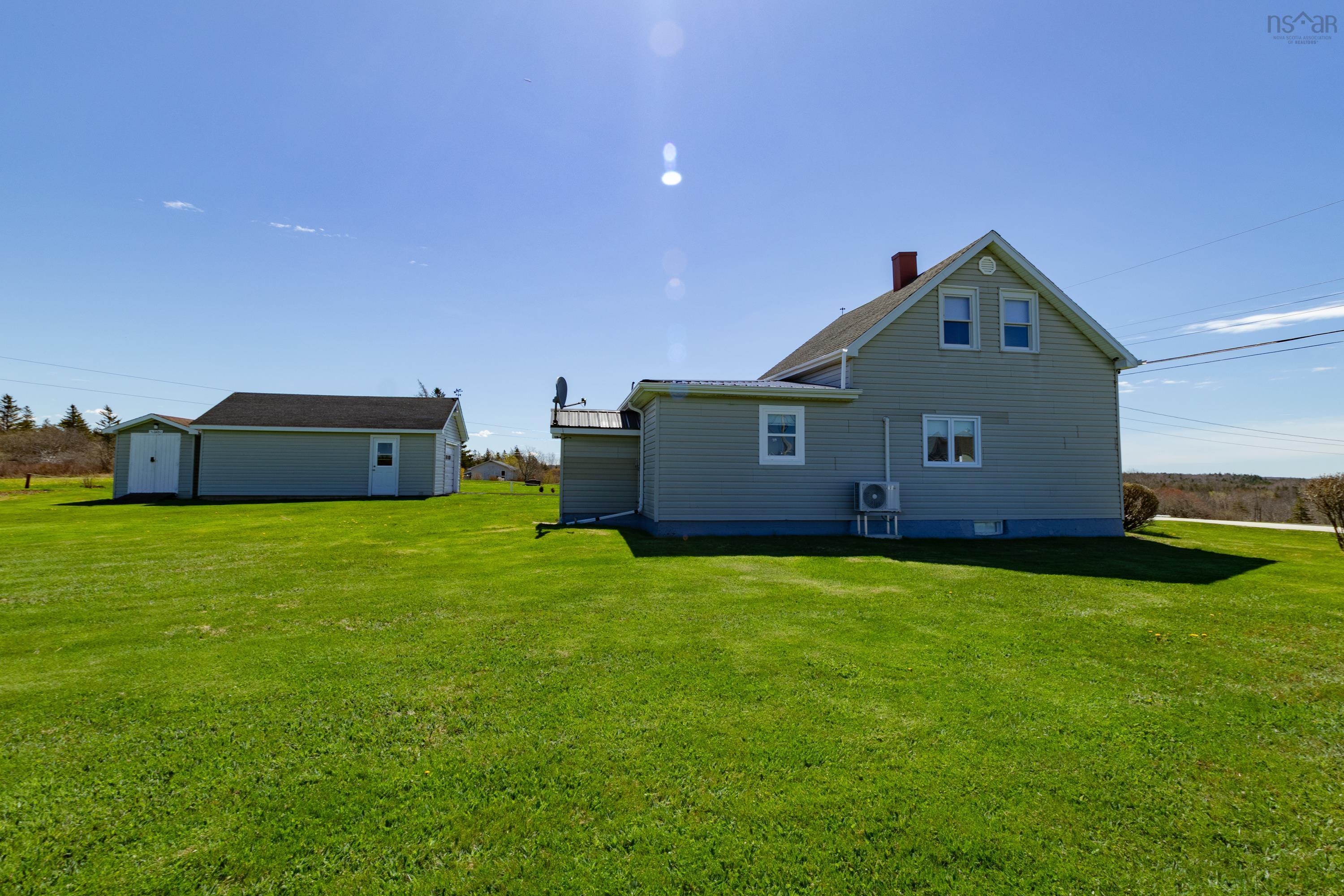 $199,000.00: 815 Saulnierville Rd, Saulnierville