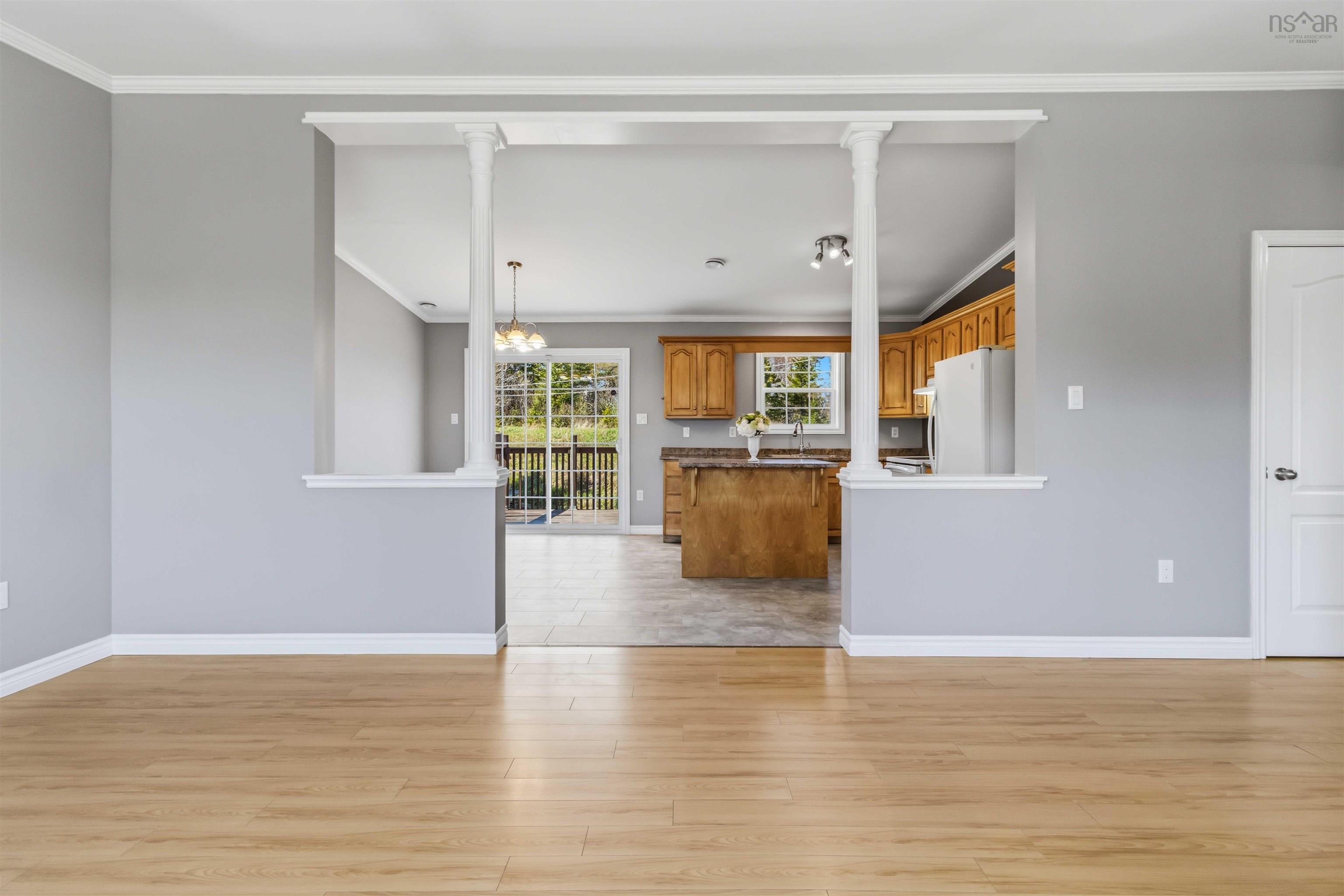 $449,900.00: 8 Harbour View Drive, Portuguese Cove