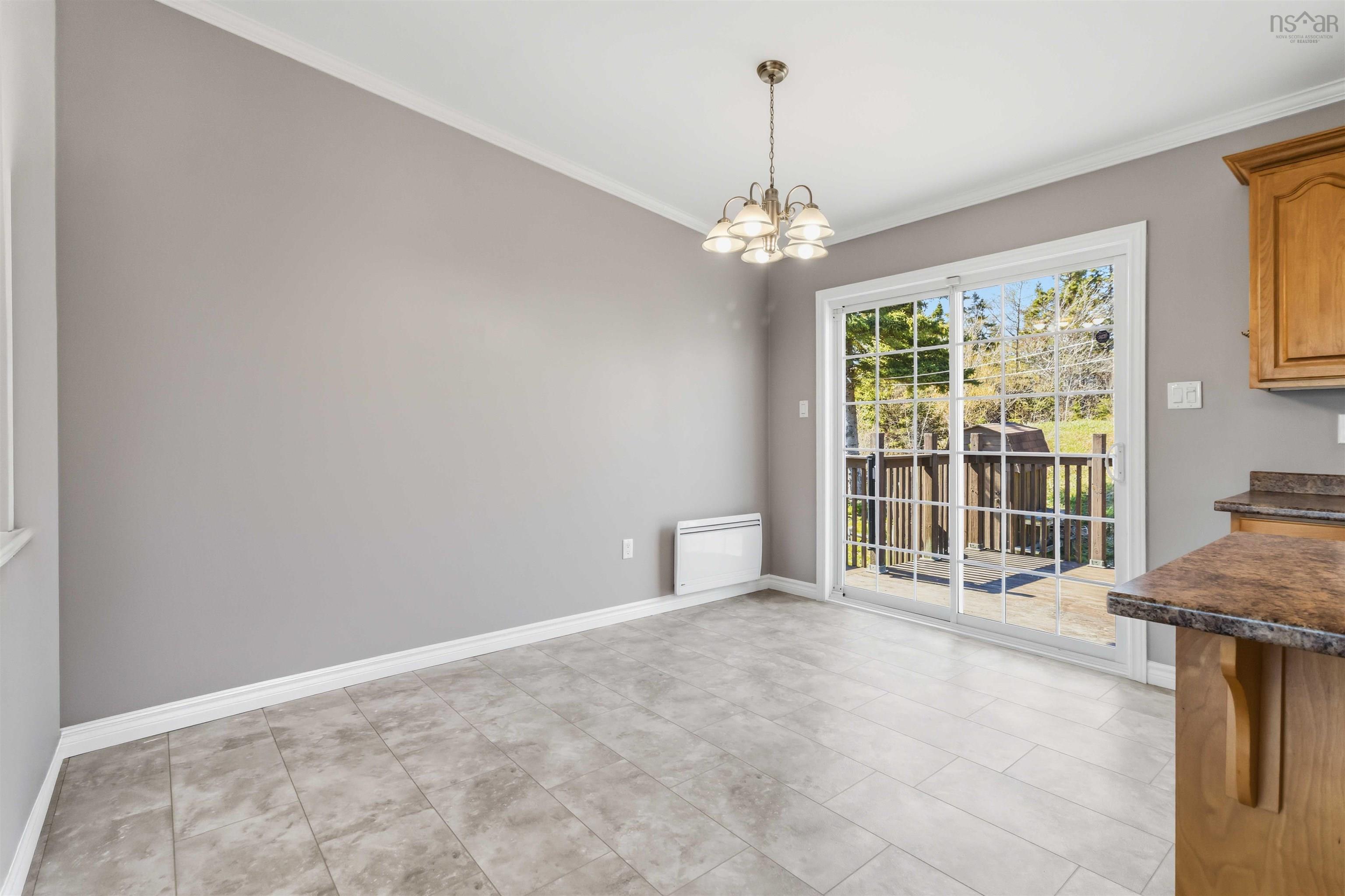 $449,900.00: 8 Harbour View Drive, Portuguese Cove