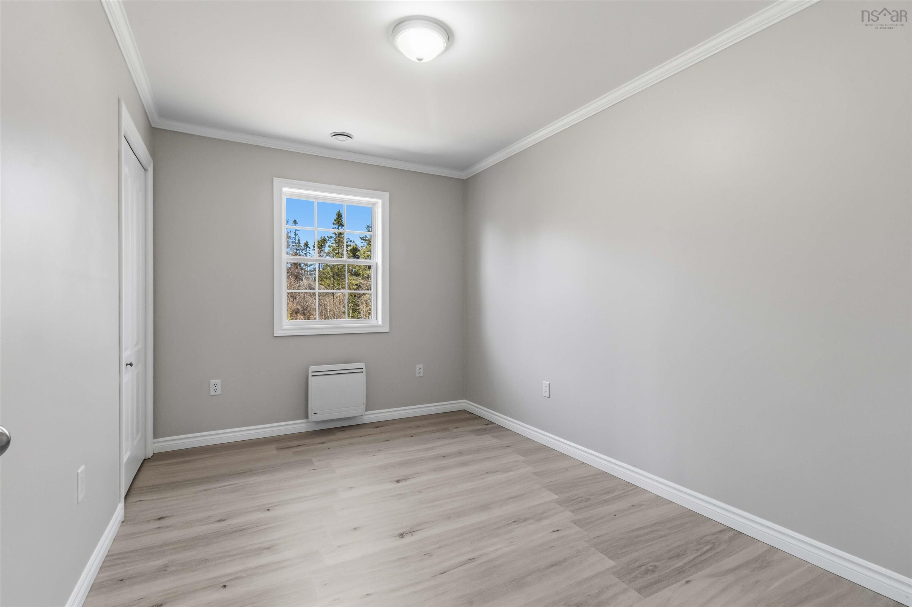 $449,900.00: 8 Harbour View Drive, Portuguese Cove