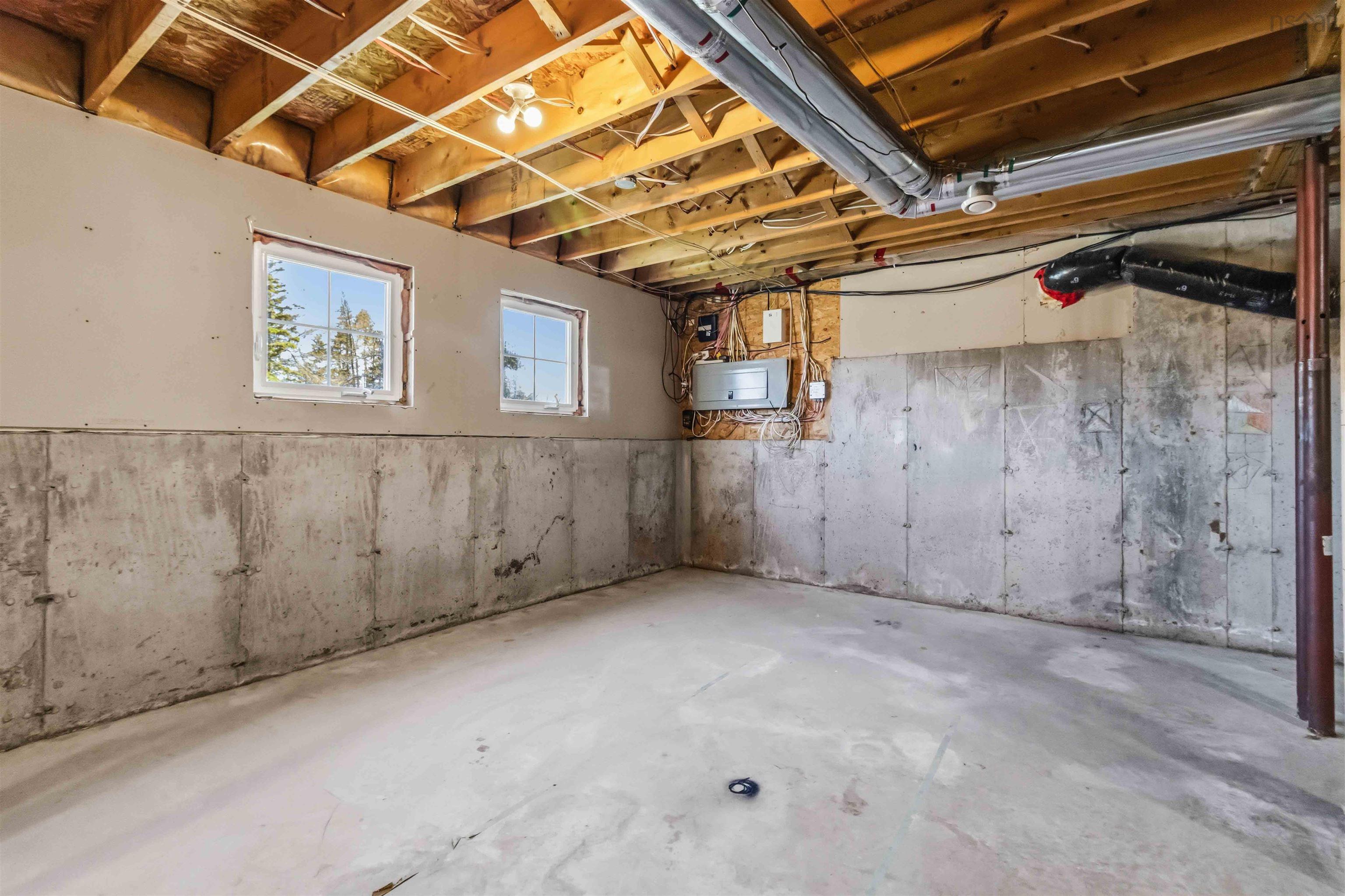 $449,900.00: 8 Harbour View Drive, Portuguese Cove
