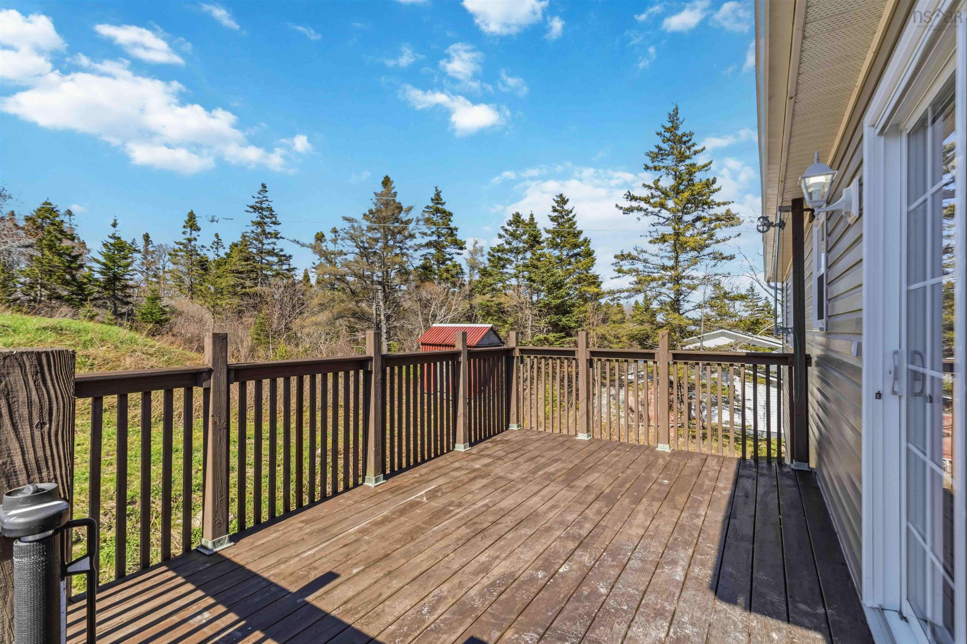 $449,900.00: 8 Harbour View Drive, Portuguese Cove