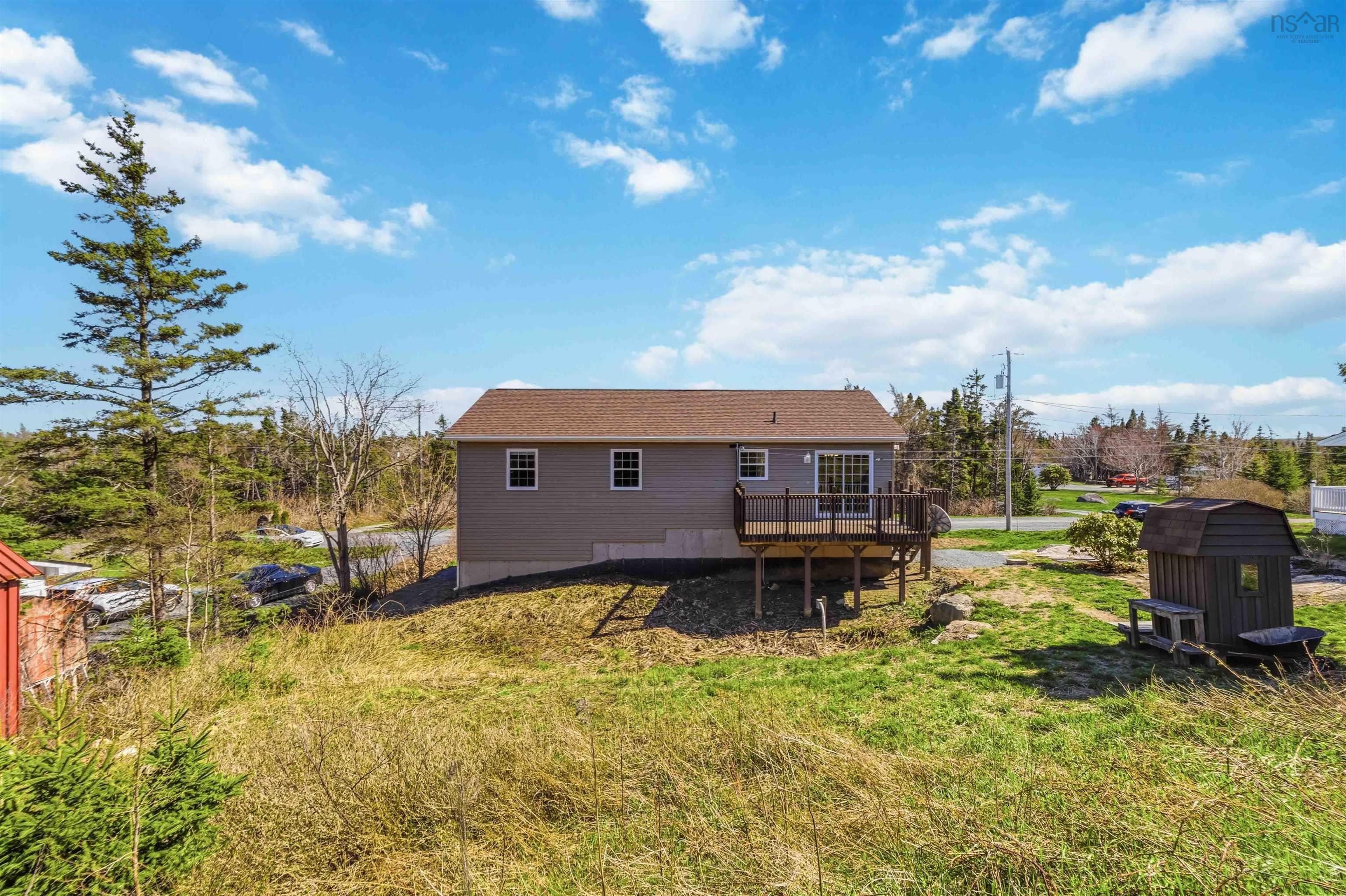 $449,900.00: 8 Harbour View Drive, Portuguese Cove