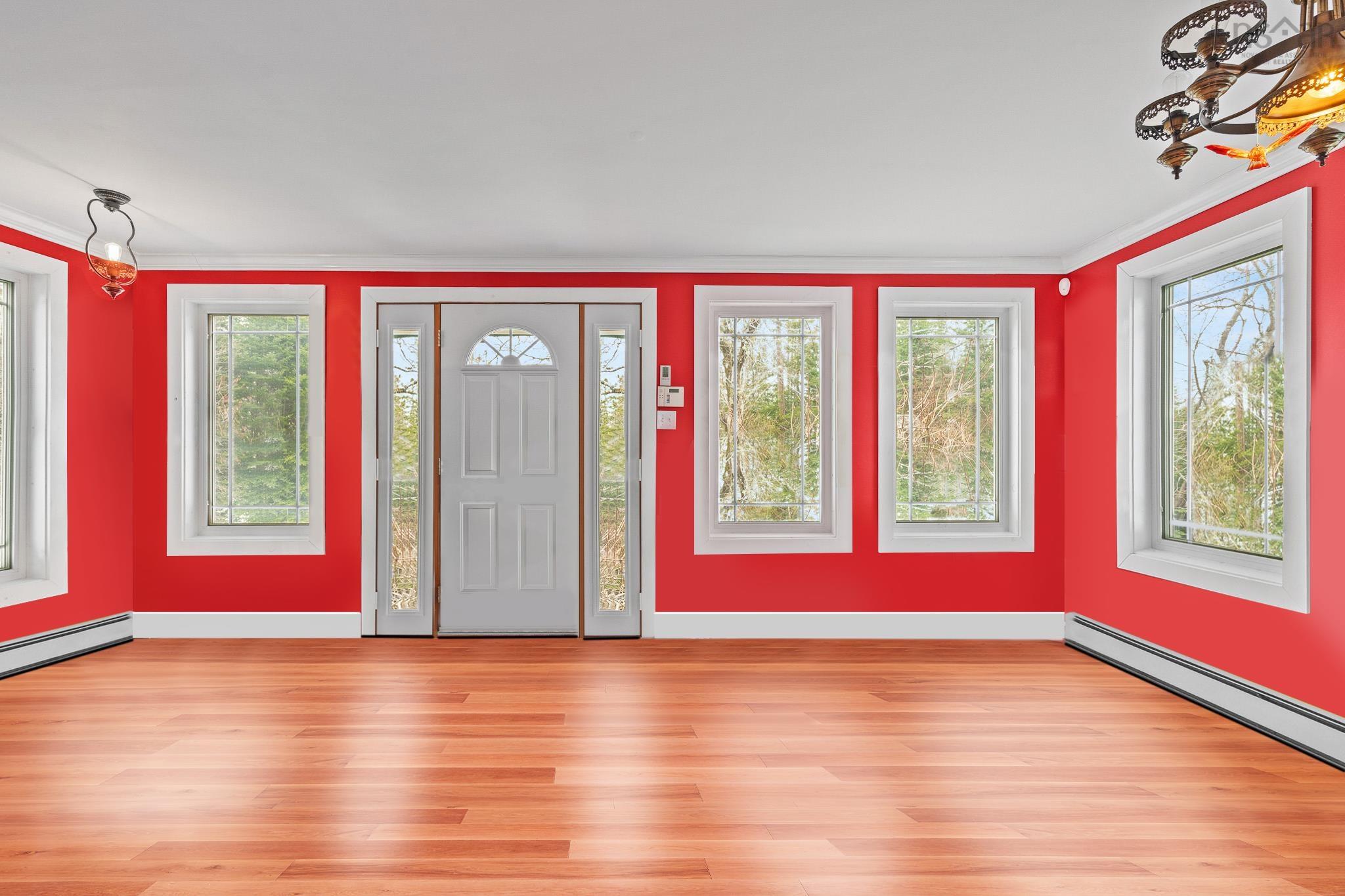 $649,900.00: 11028 Highway 7, Lake Charlotte