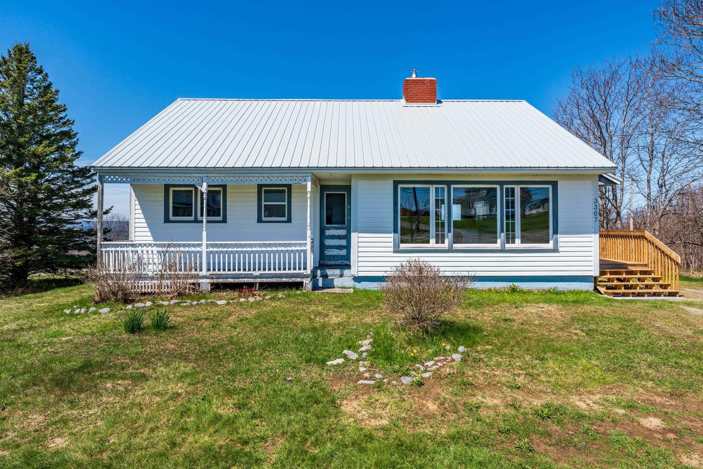 $342,500.00: 3367 Highway 1, Belliveaus Cove
