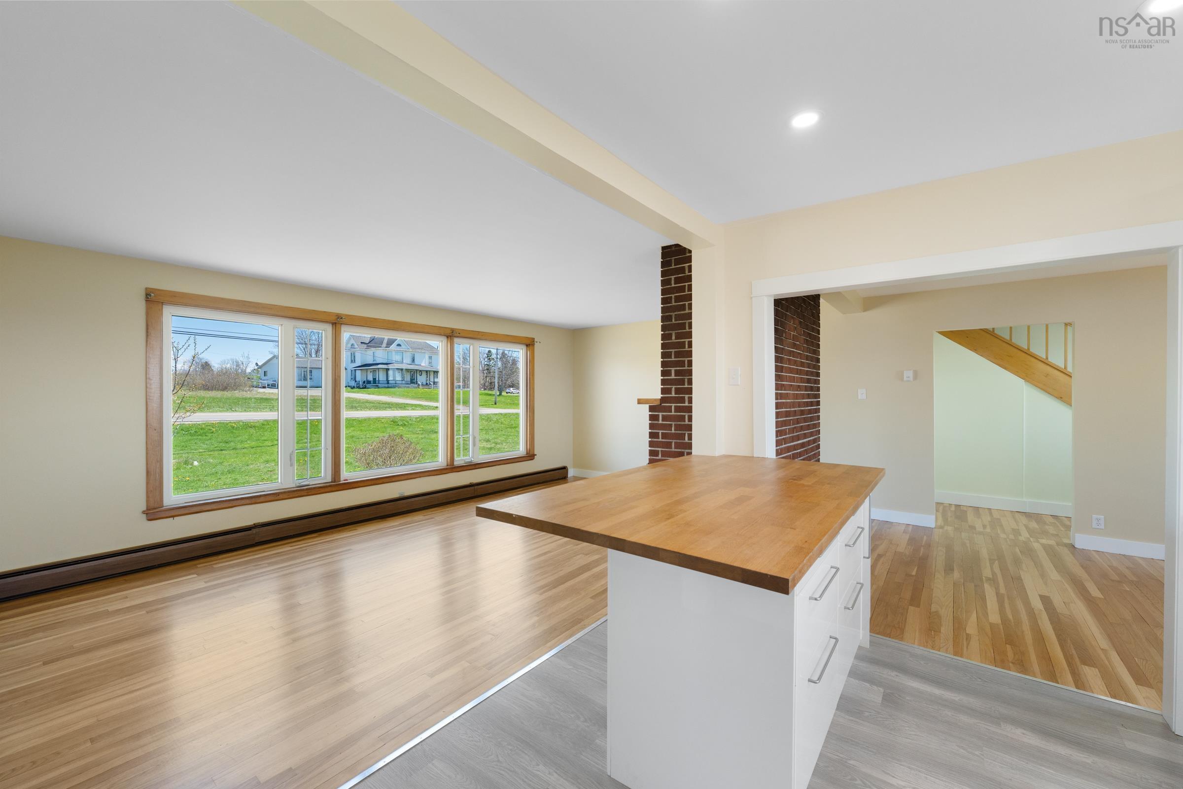 $342,500.00: 3367 Highway 1, Belliveaus Cove