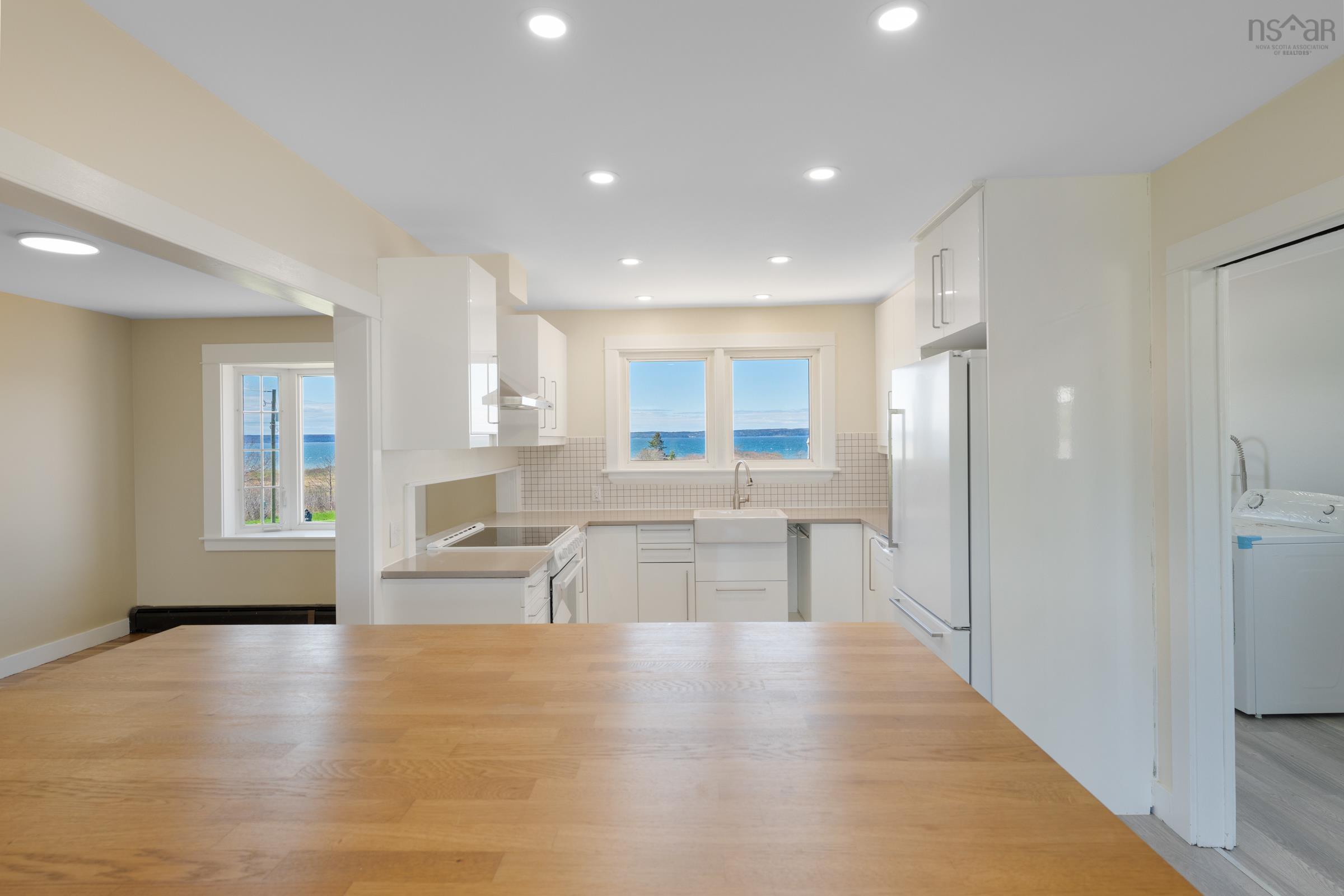 $342,500.00: 3367 Highway 1, Belliveaus Cove