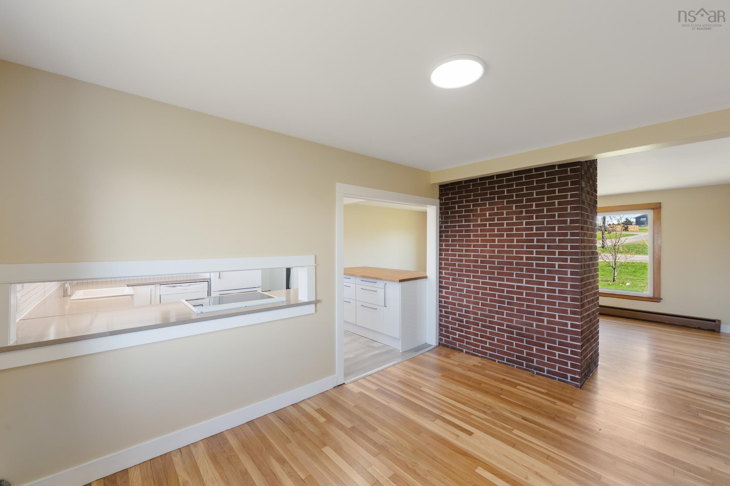 $342,500.00: 3367 Highway 1, Belliveaus Cove