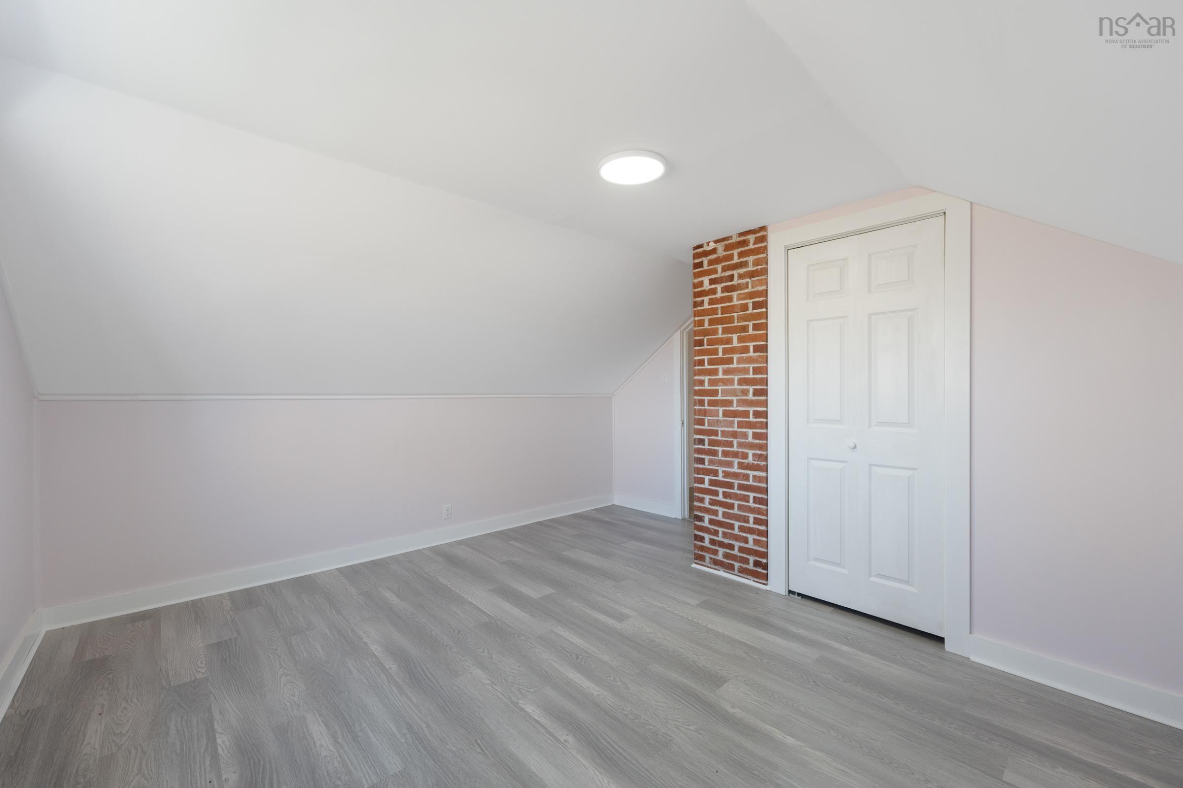 $342,500.00: 3367 Highway 1, Belliveaus Cove