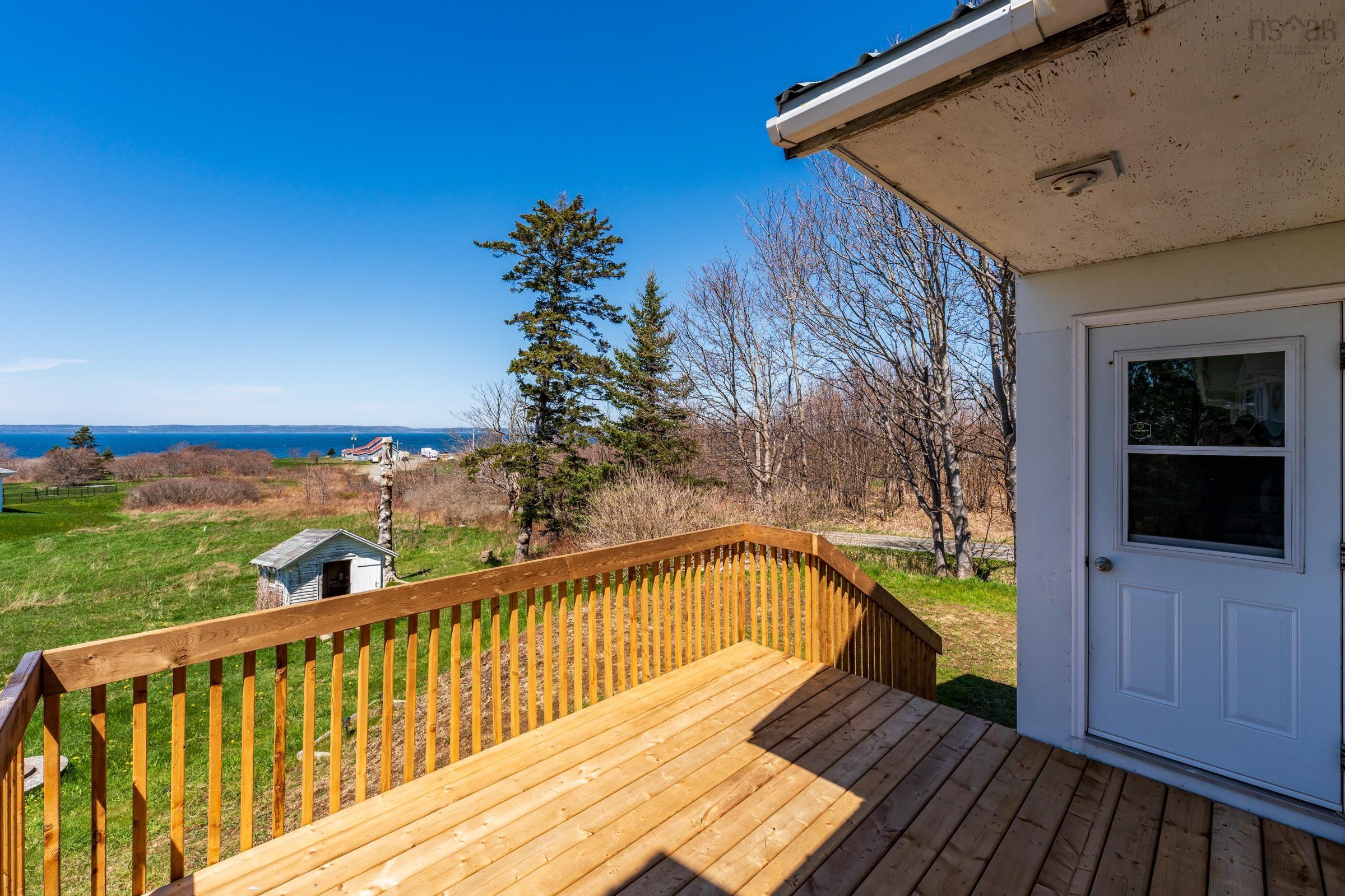 $342,500.00: 3367 Highway 1, Belliveaus Cove
