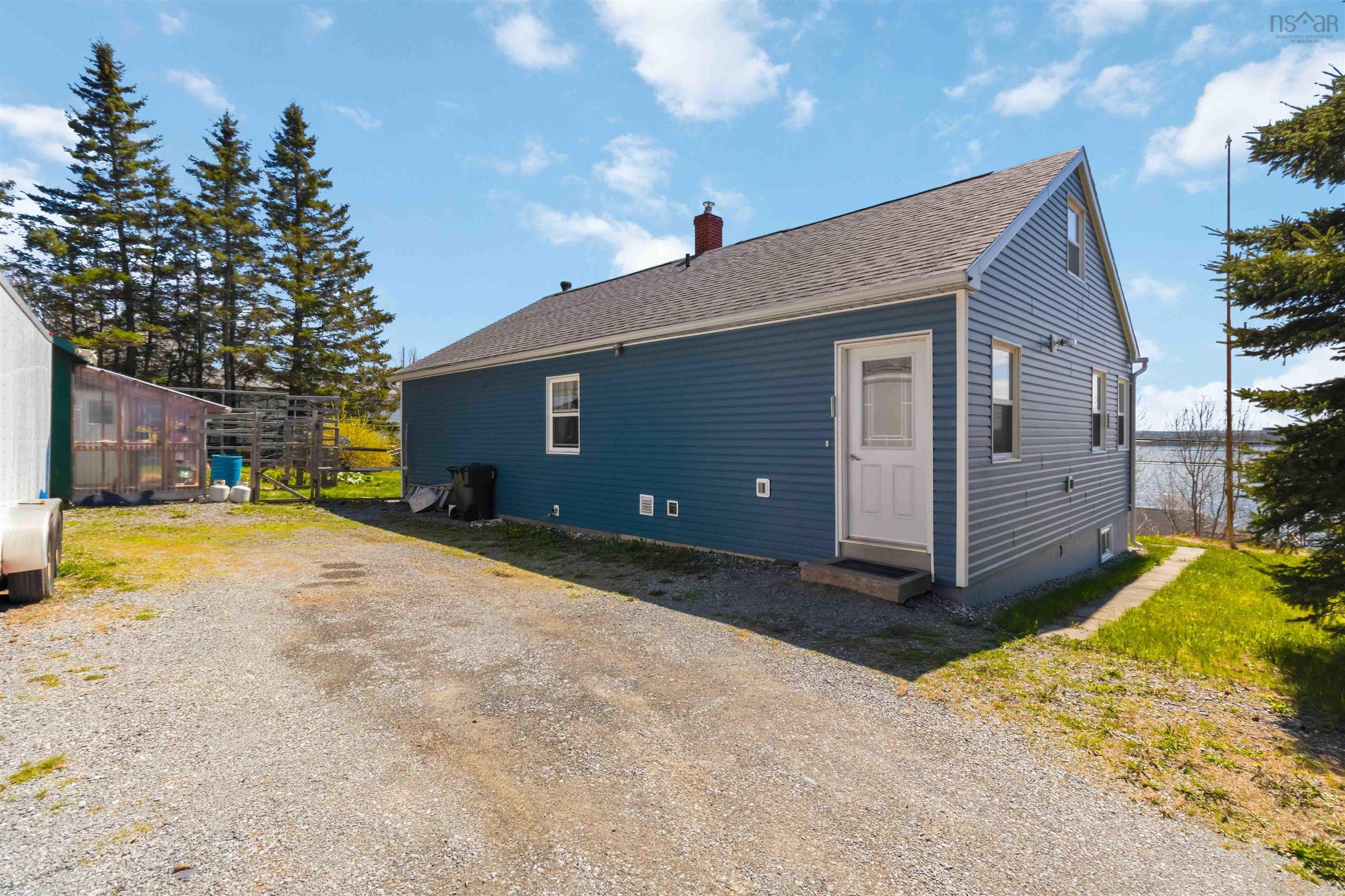 $429,000.00: 61 Hospital Road, Garden Lots