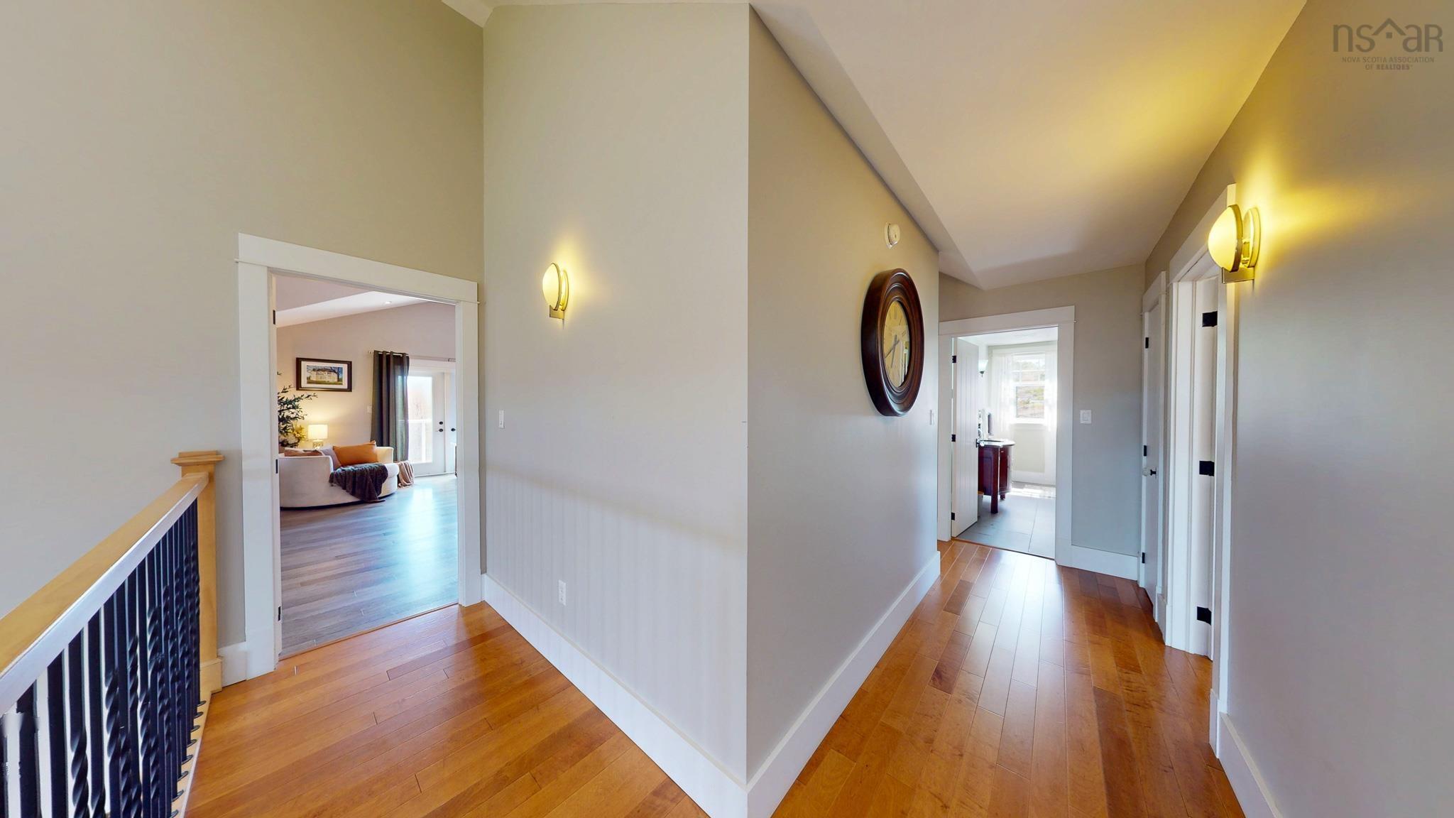 $869,800.00: 237 Canaan Cross Road, North Alton