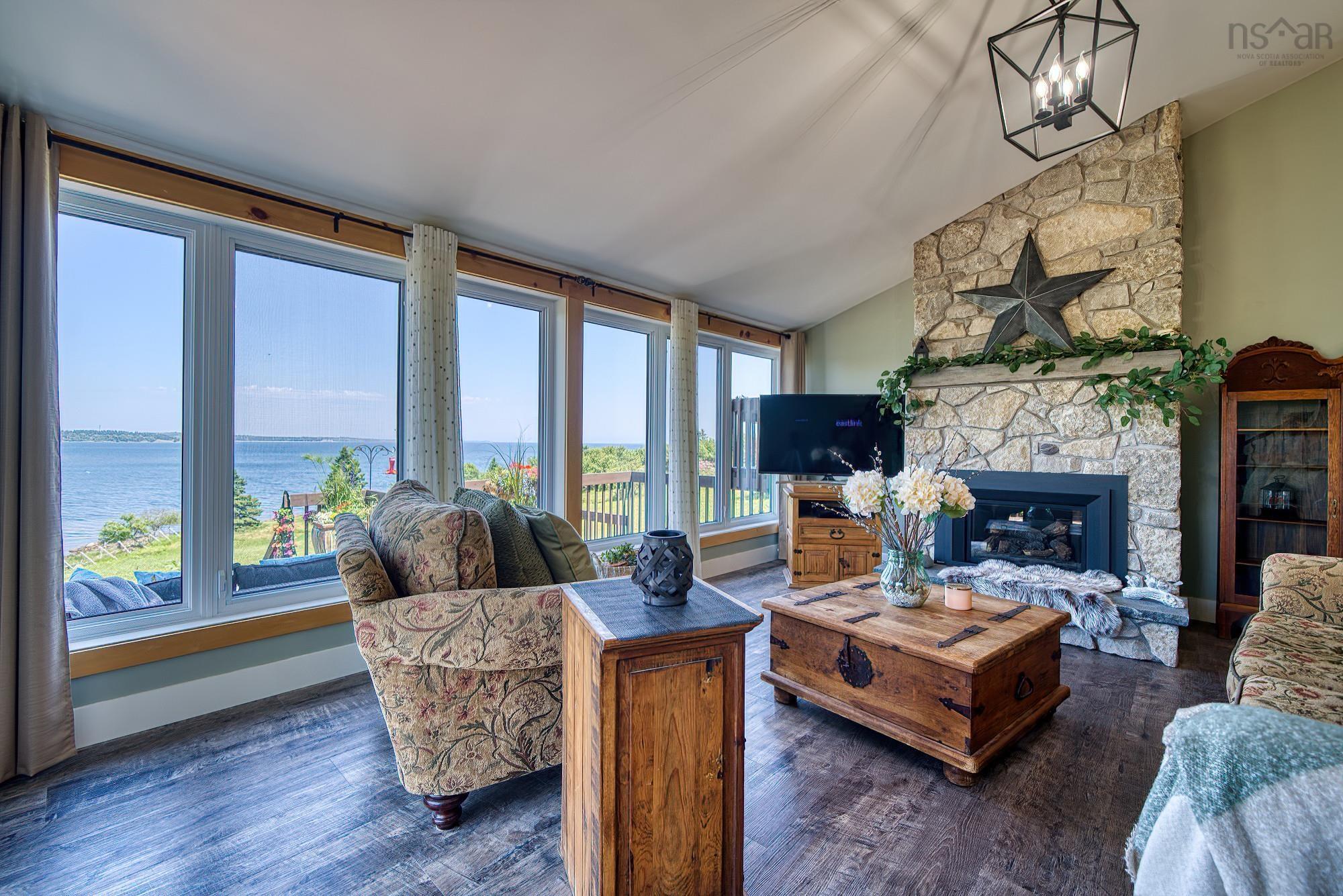 $2,950,000.00: 177 Corkums Island Road, Corkums Island
