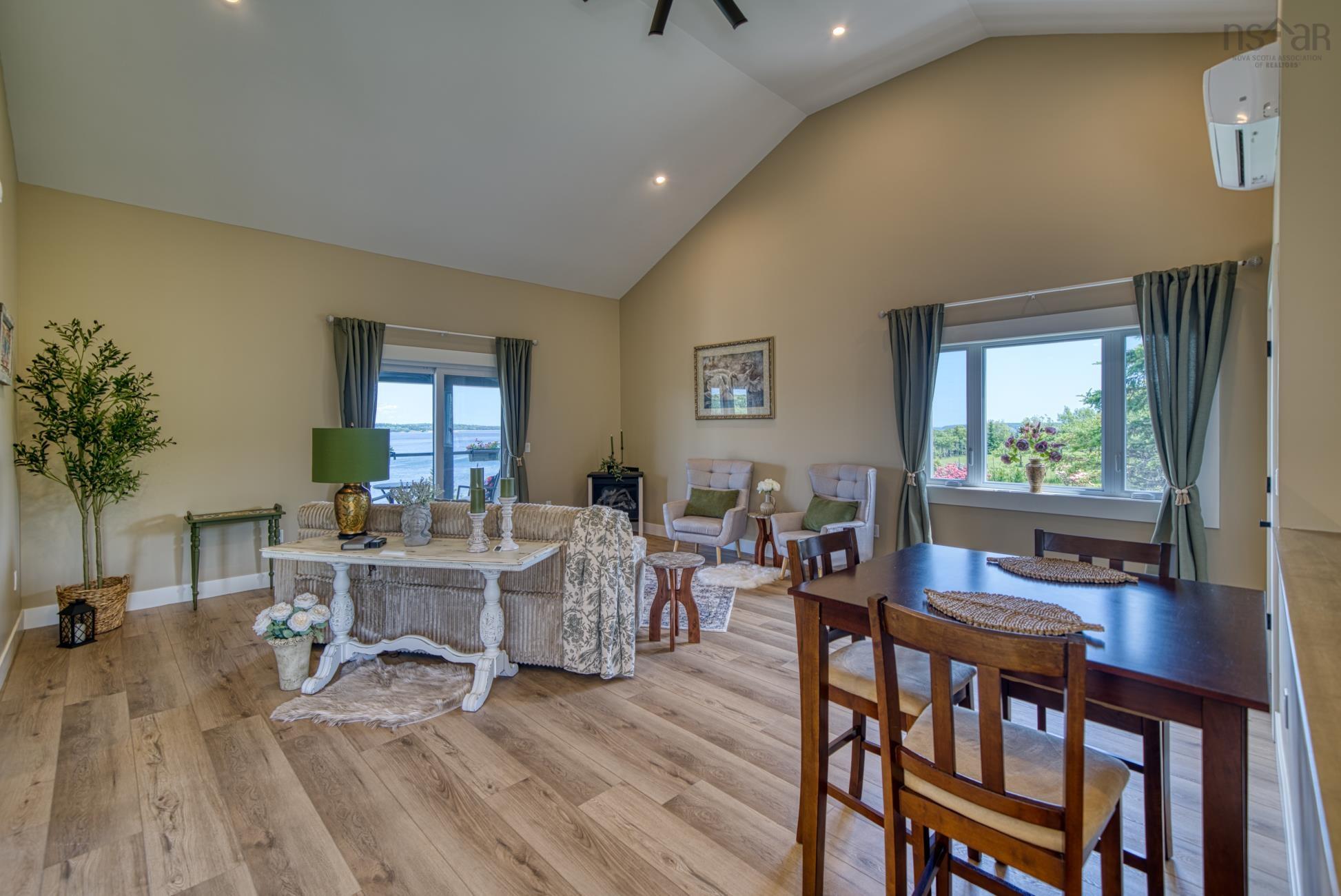 $2,950,000.00: 177 Corkums Island Road, Corkums Island