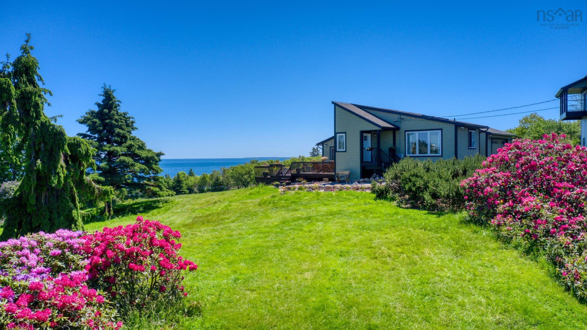 $2,950,000.00: 177 Corkums Island Road, Corkums Island