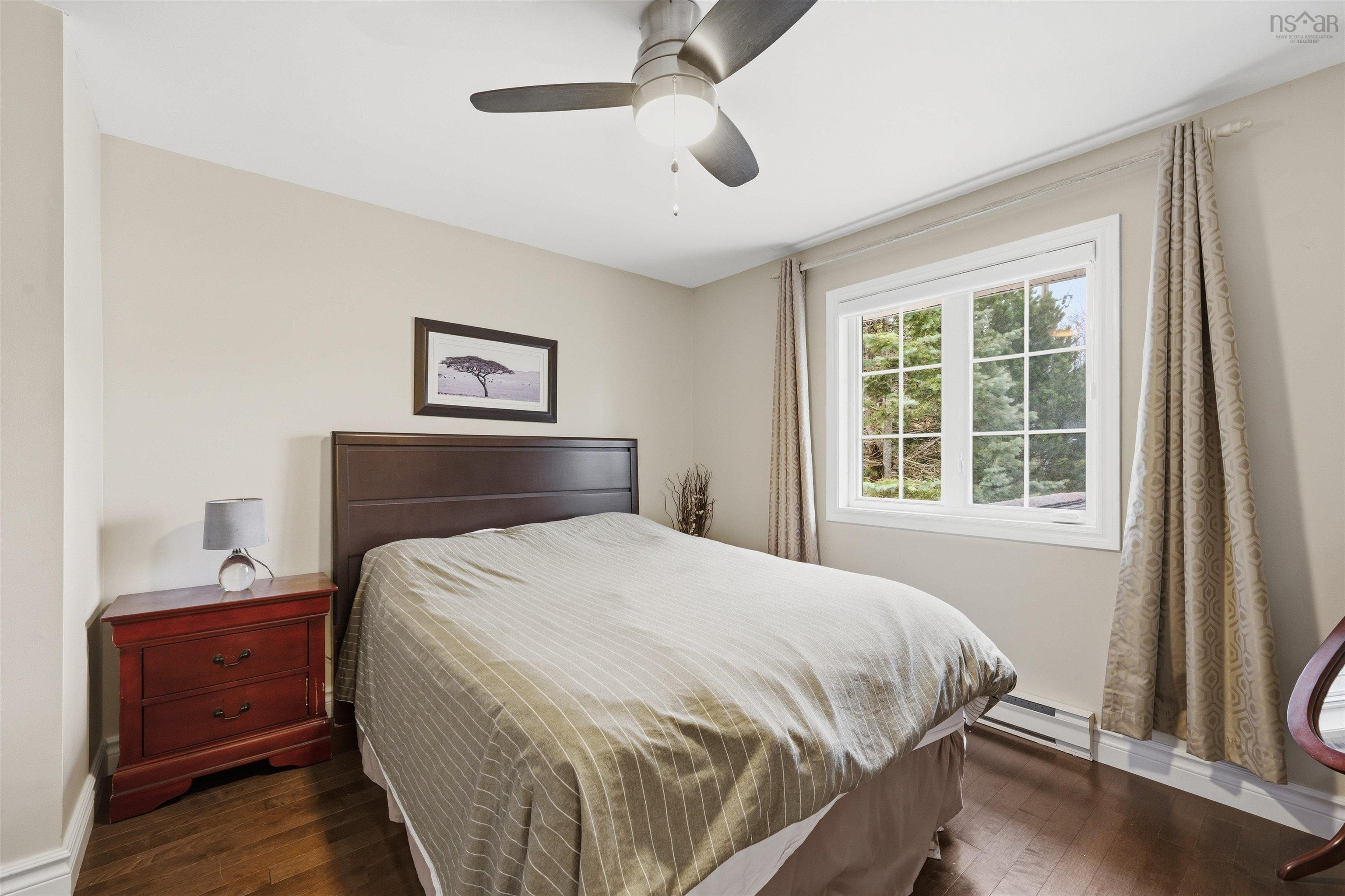 $1,599,900.00: 59 Paper Mill Lane, Bedford