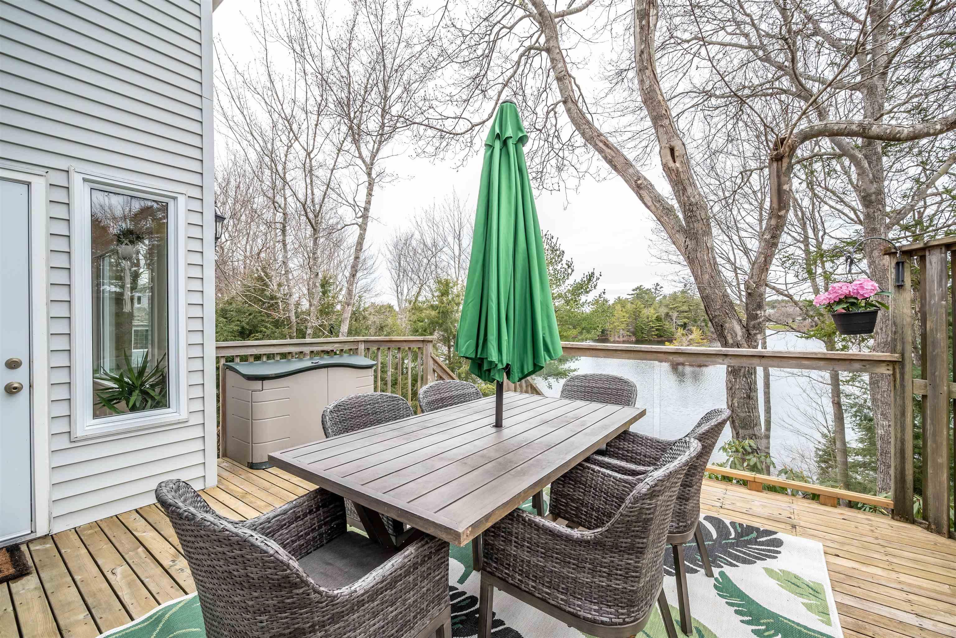 $1,599,900.00: 59 Paper Mill Lane, Bedford
