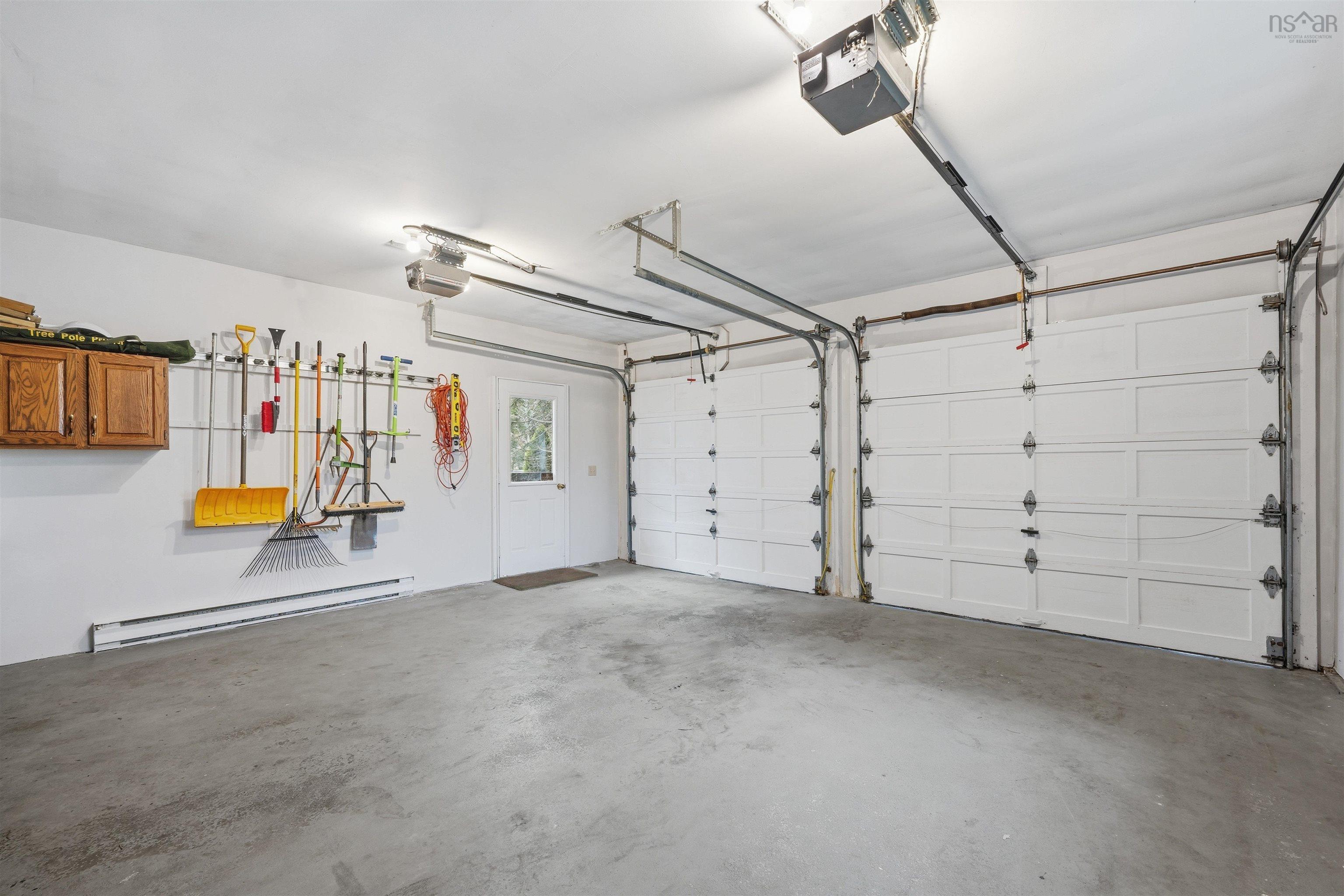 $1,599,900.00: 59 Paper Mill Lane, Bedford