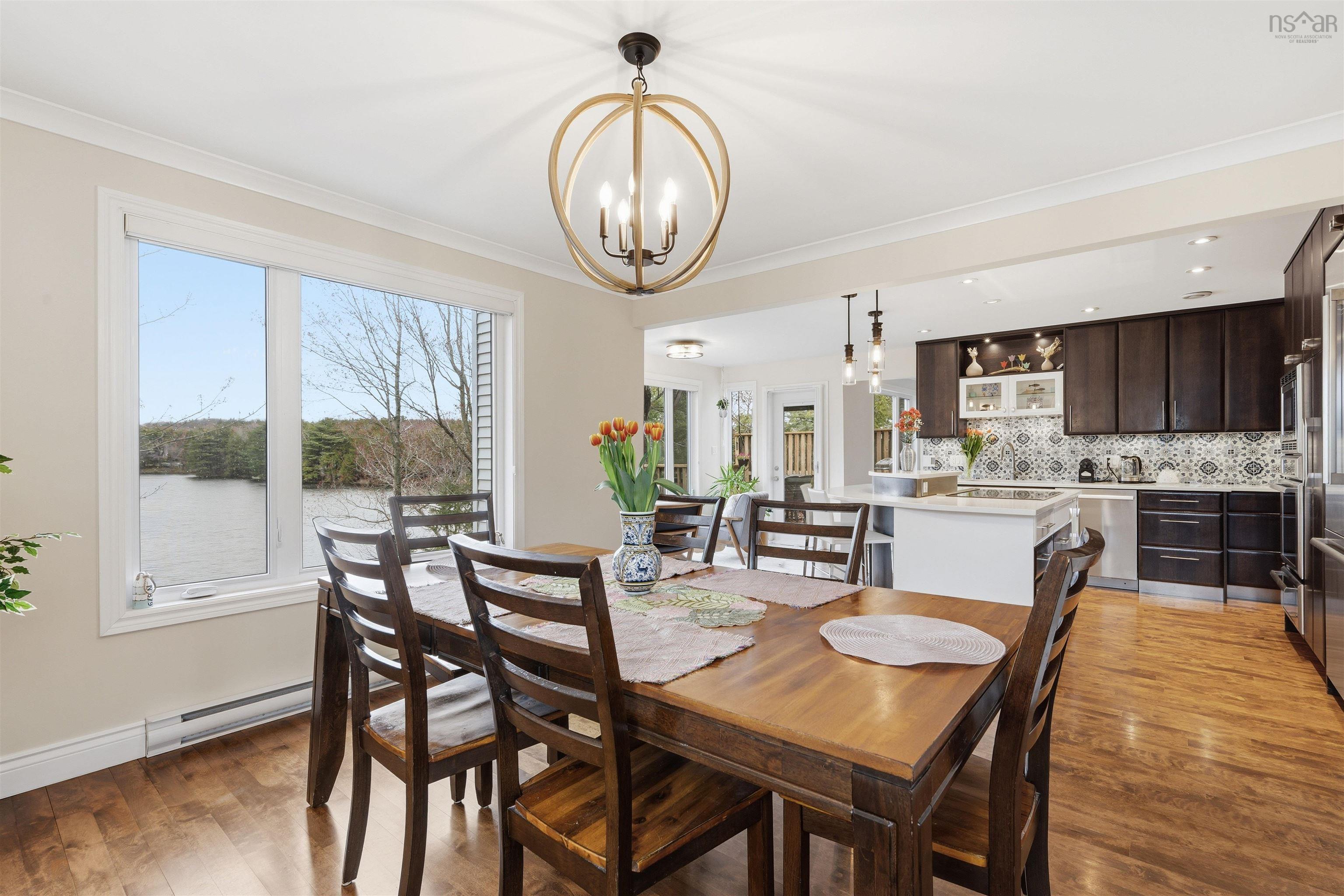 $1,599,900.00: 59 Paper Mill Lane, Bedford