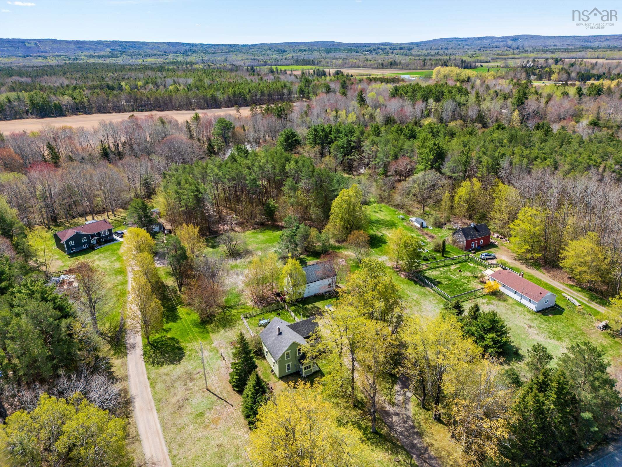 $374,900.00: 2295 Old Mill Road, South Farmington