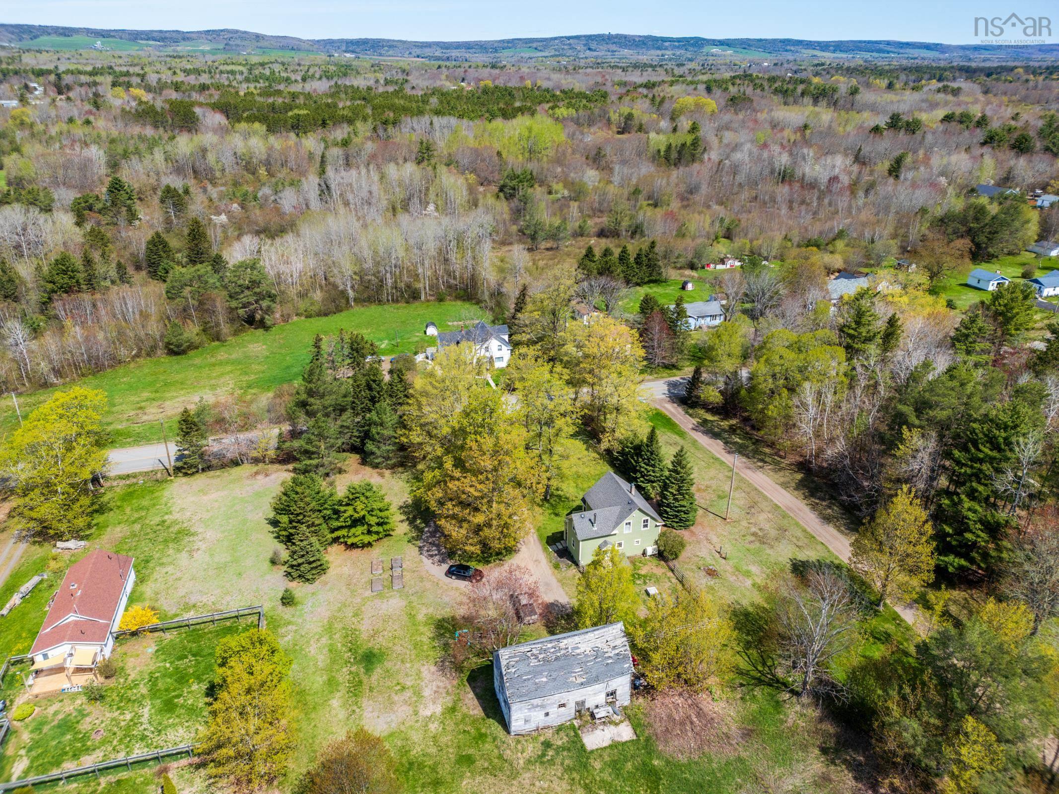 $374,900.00: 2295 Old Mill Road, South Farmington