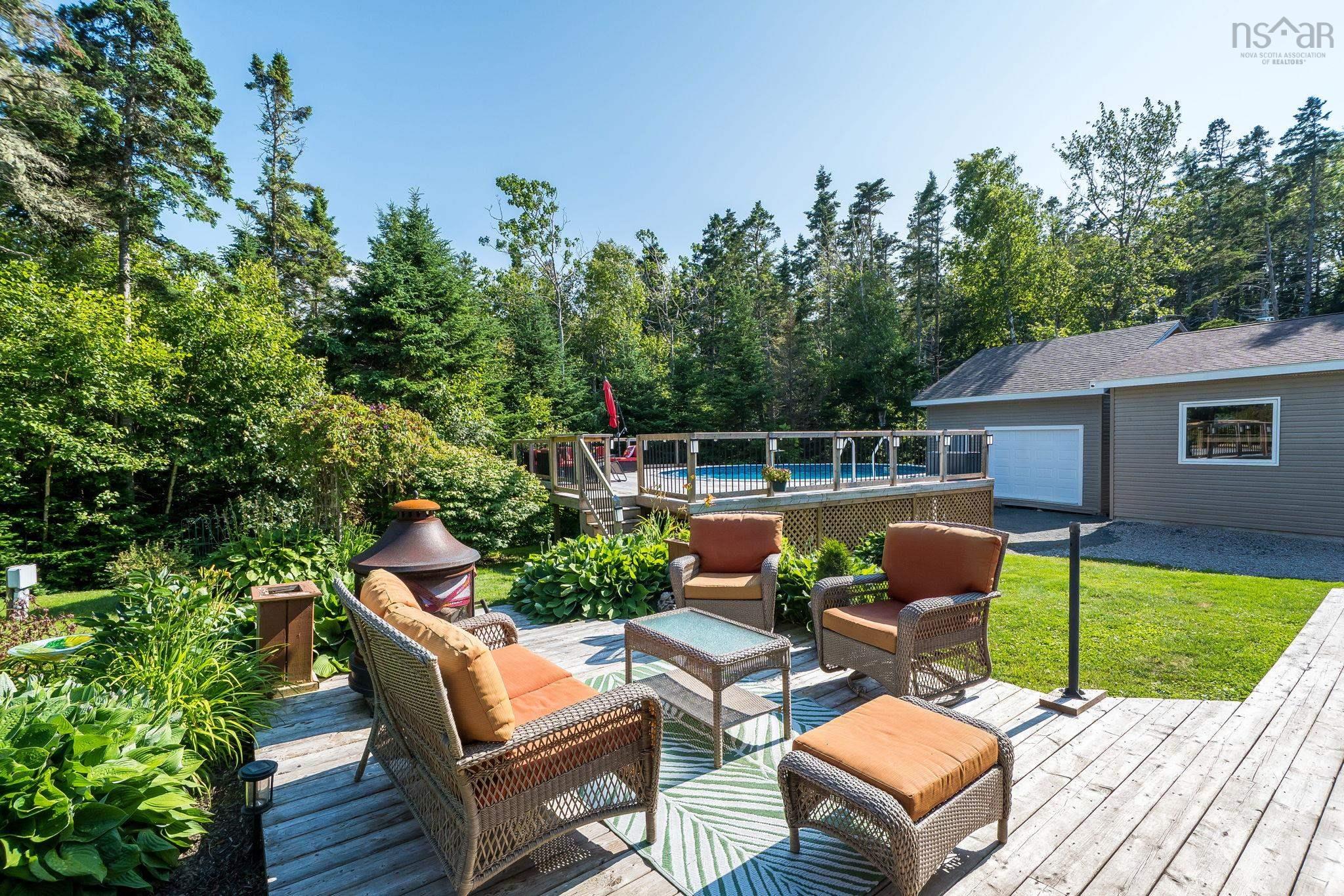 $859,900.00: 6 Spruce Lane, Boutiliers Point