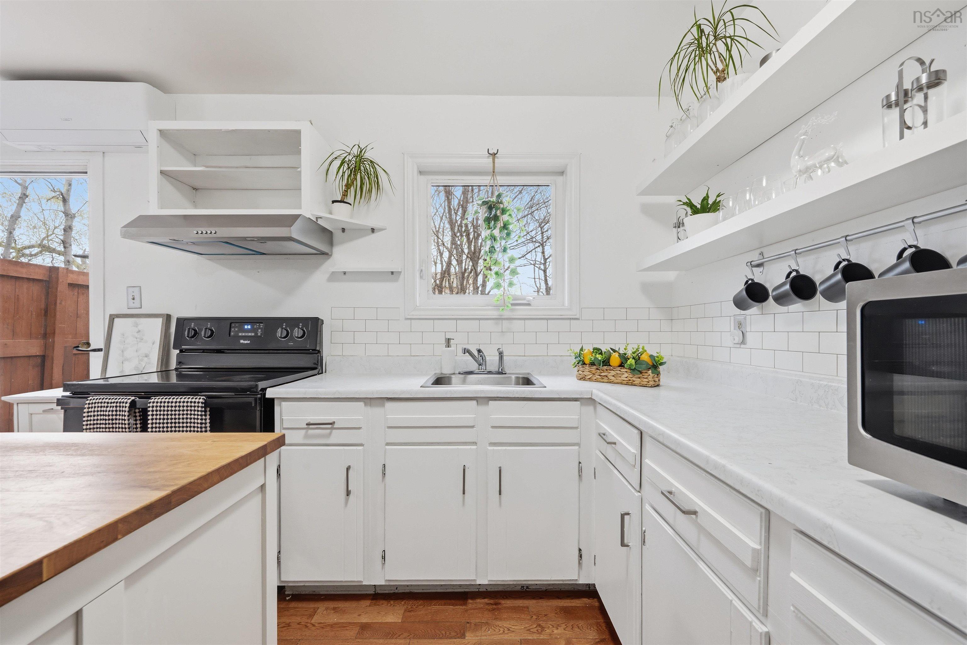 $460,000.00: 48 Armbro Lane, Dartmouth