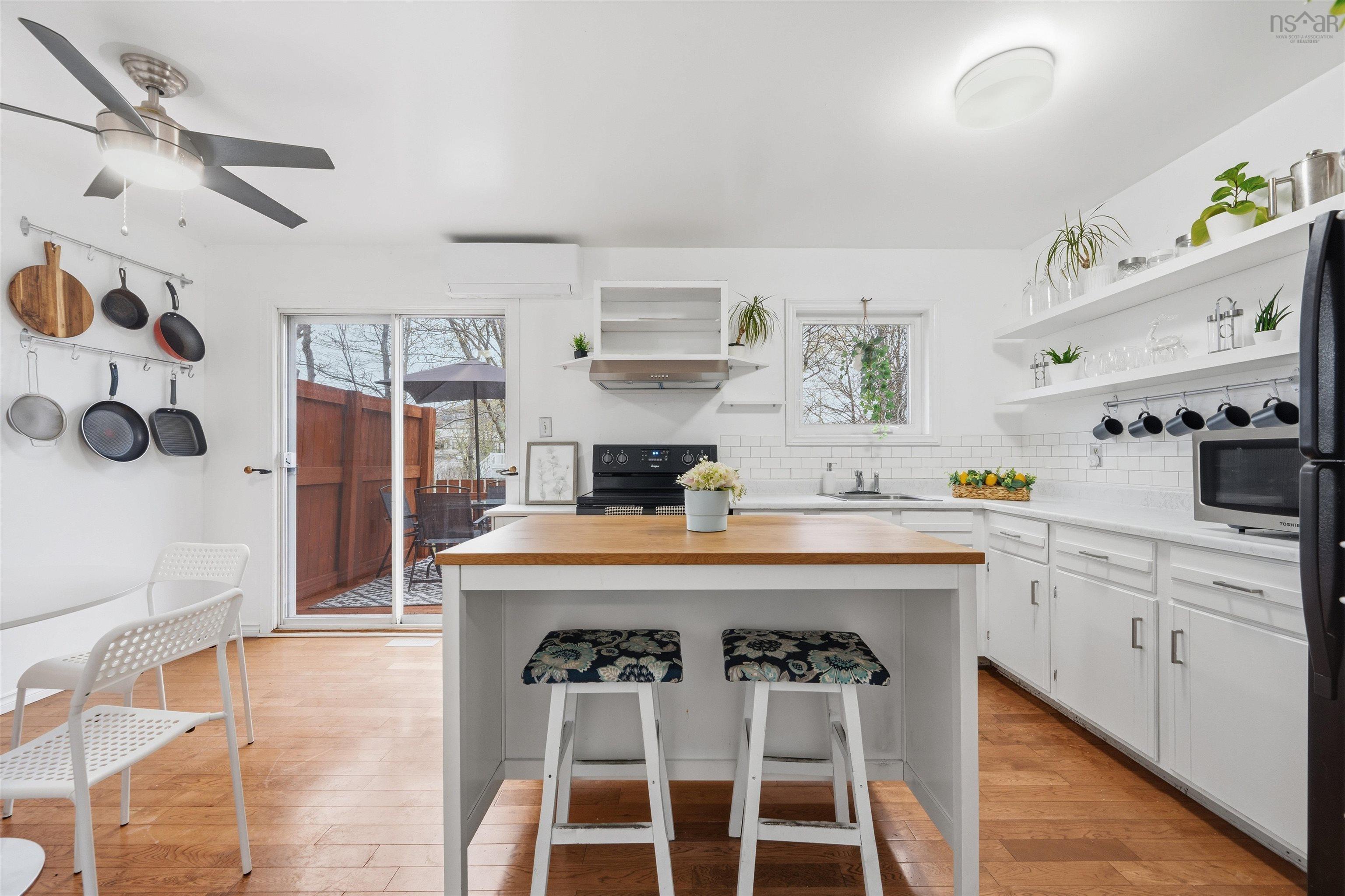$460,000.00: 48 Armbro Lane, Dartmouth