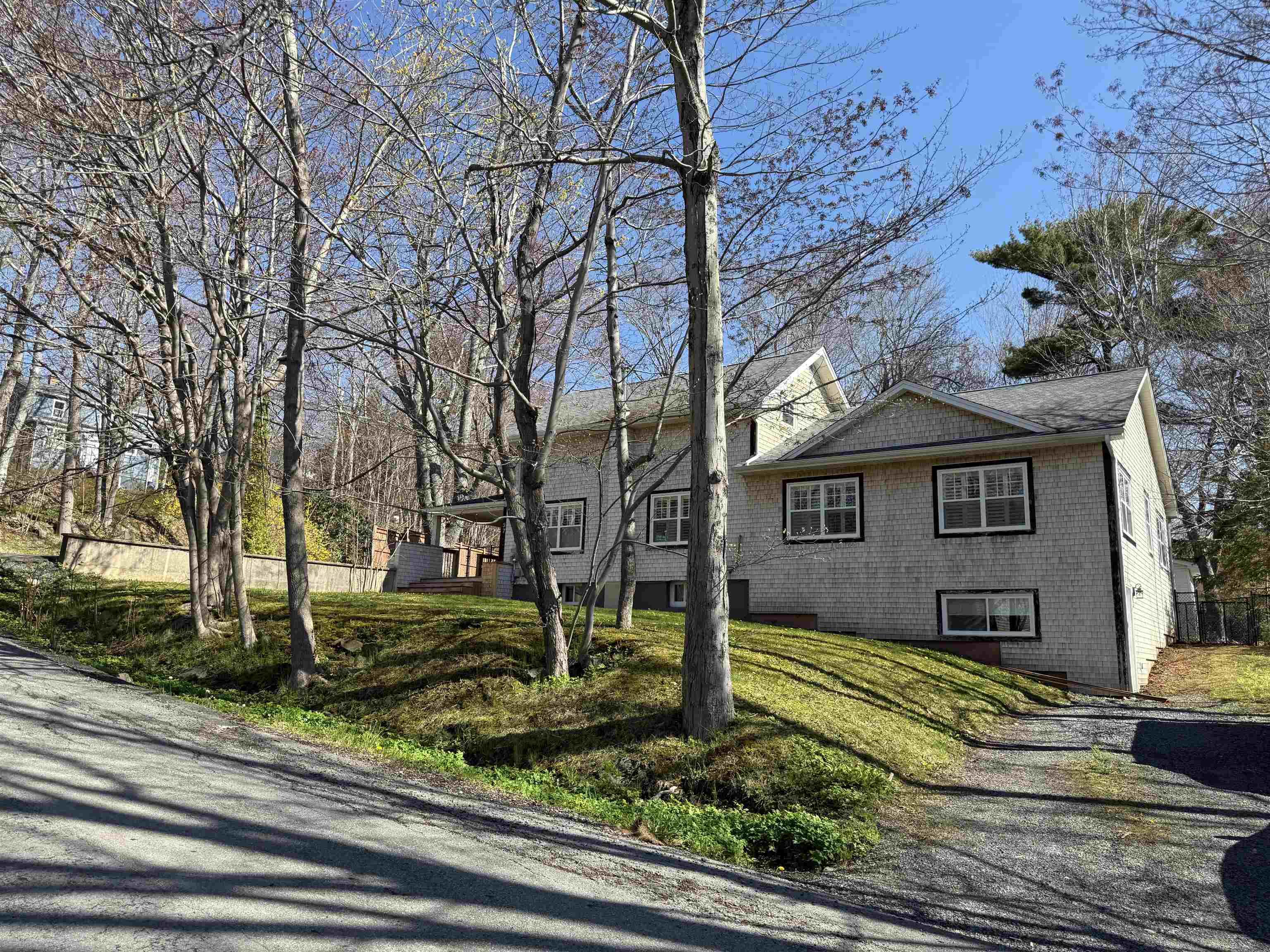 37 Division Street, Bedford, NS (MLS 202611058)