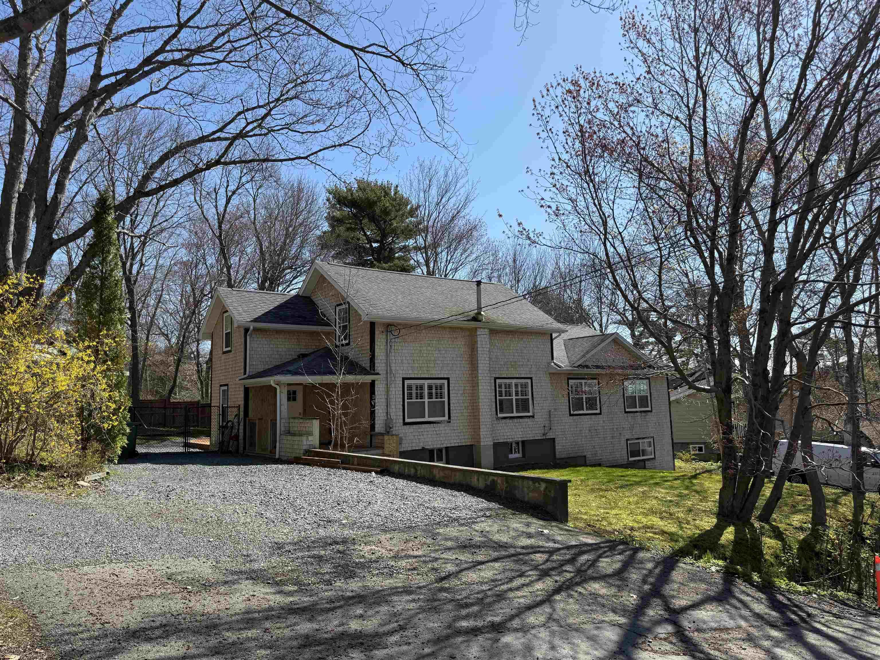 37 Division Street, Bedford, NS (MLS 202611058)