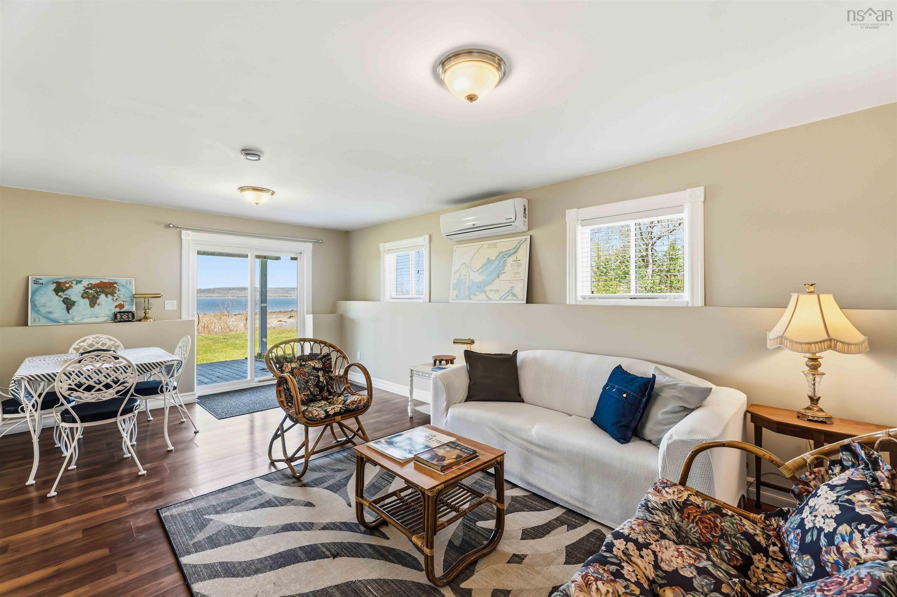 $649,000.00: 38 Shore Drive, Deep Brook
