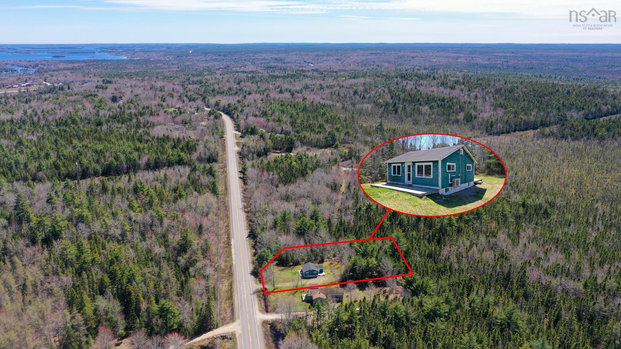 $245,000.00: 545 12 Highway, Chester Basin