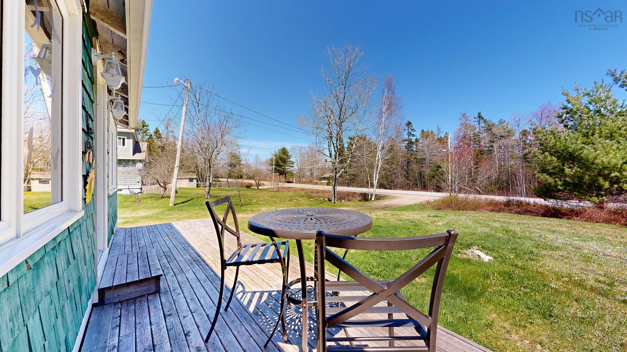$245,000.00: 545 12 Highway, Chester Basin