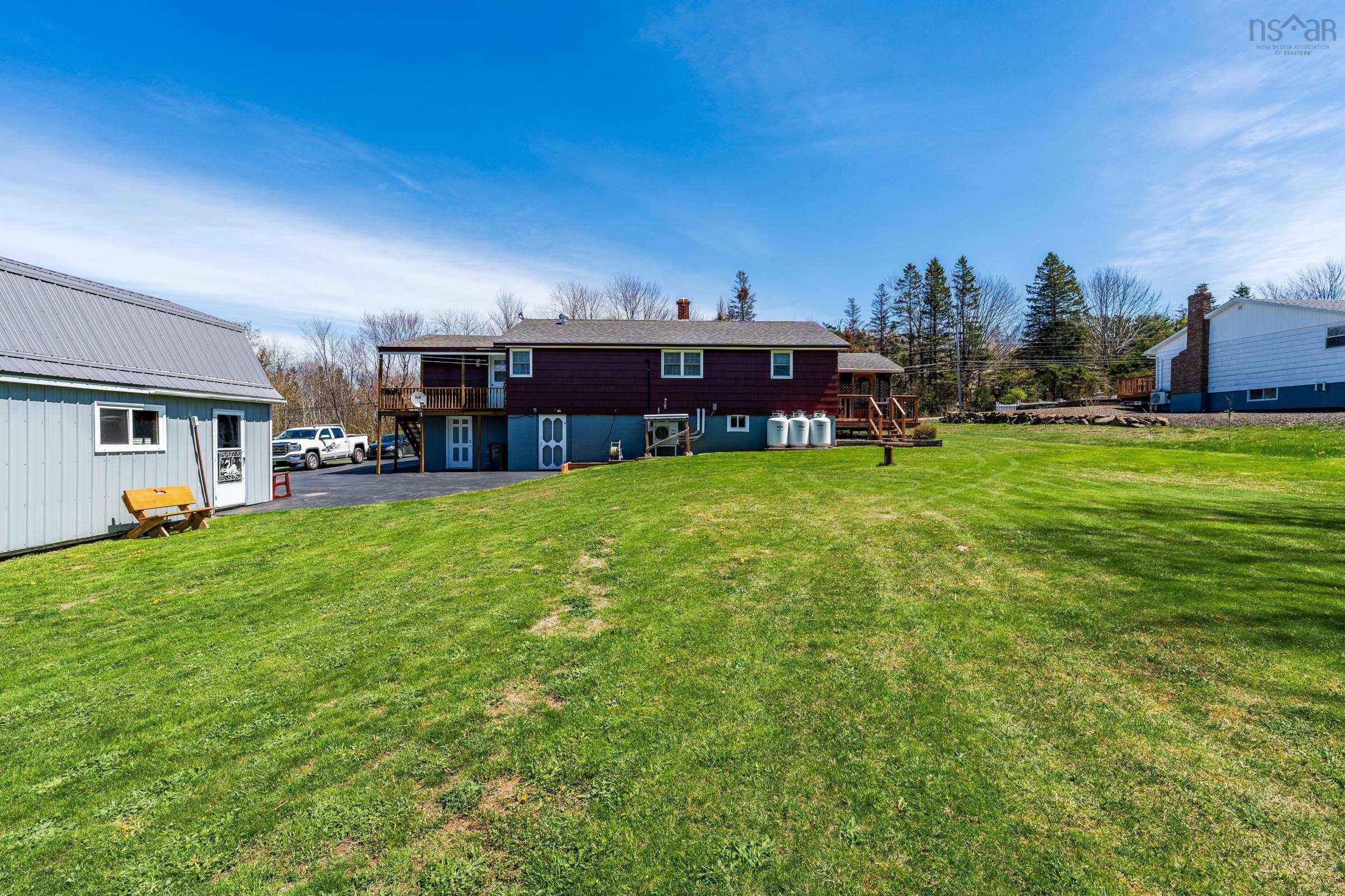 $312,900.00: 987 Parker Mountain Road, Parkers Cove