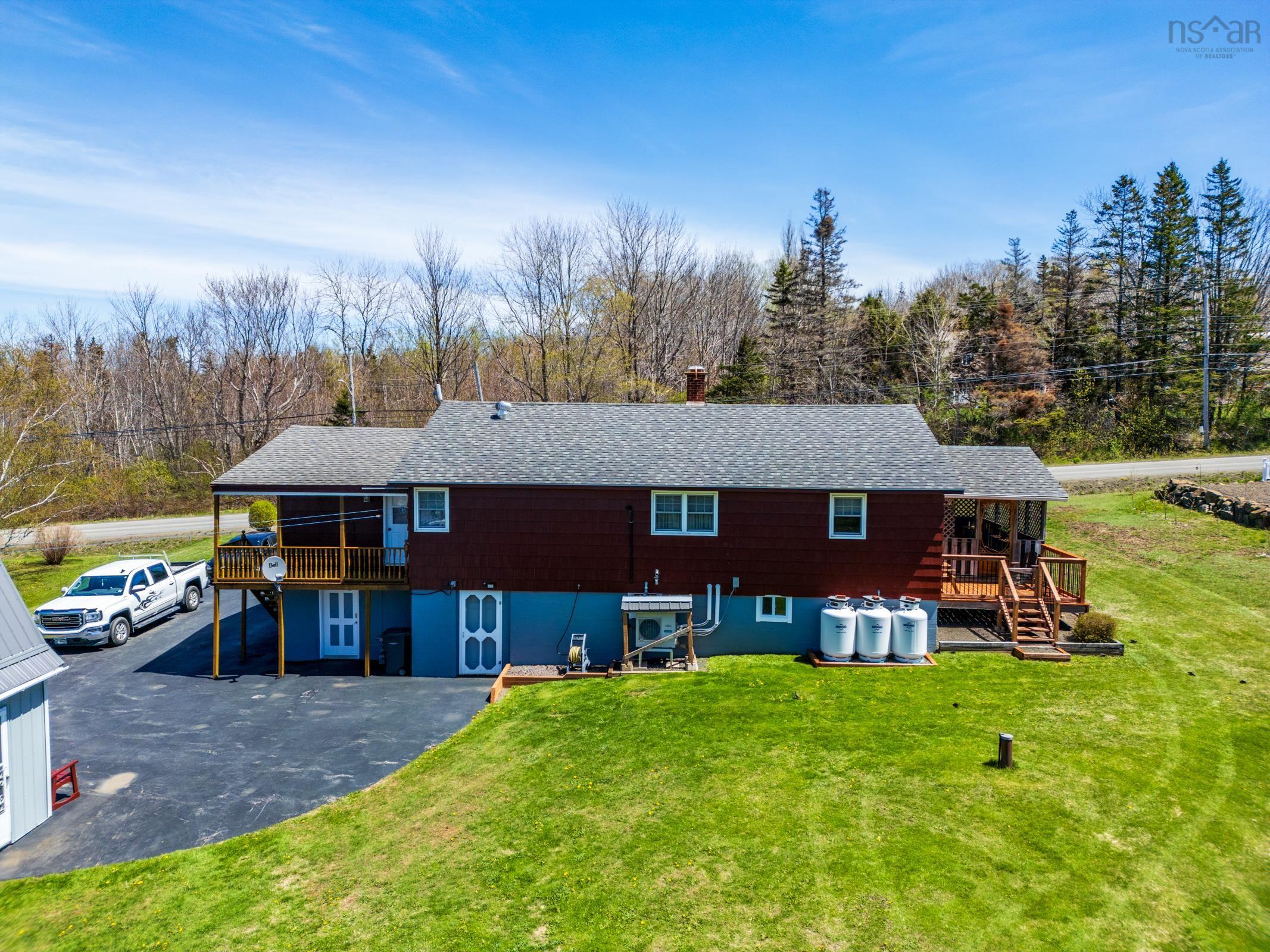 $312,900.00: 987 Parker Mountain Road, Parkers Cove
