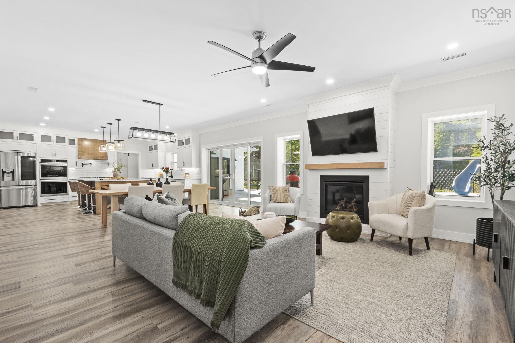 $1,200,000.00: 92 Aralia Lane, Upper Tantallon