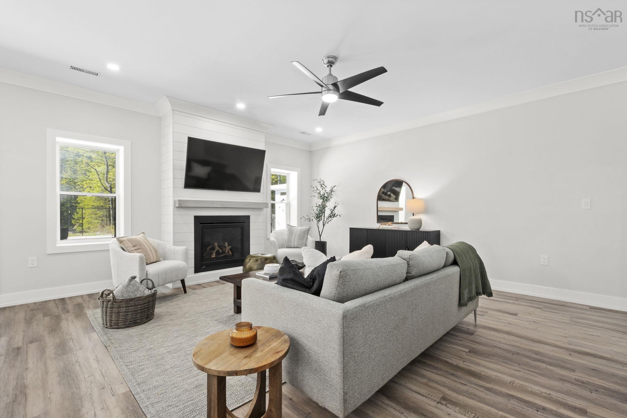 $1,200,000.00: 92 Aralia Lane, Upper Tantallon