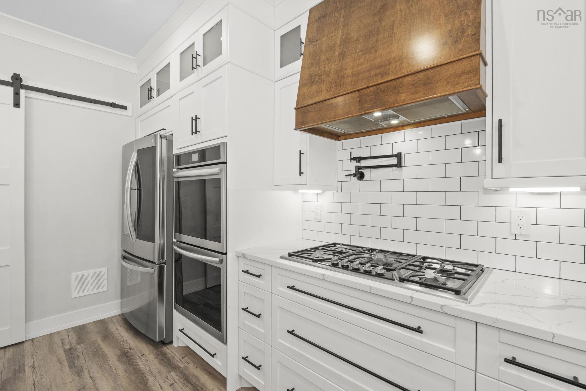 $1,200,000.00: 92 Aralia Lane, Upper Tantallon
