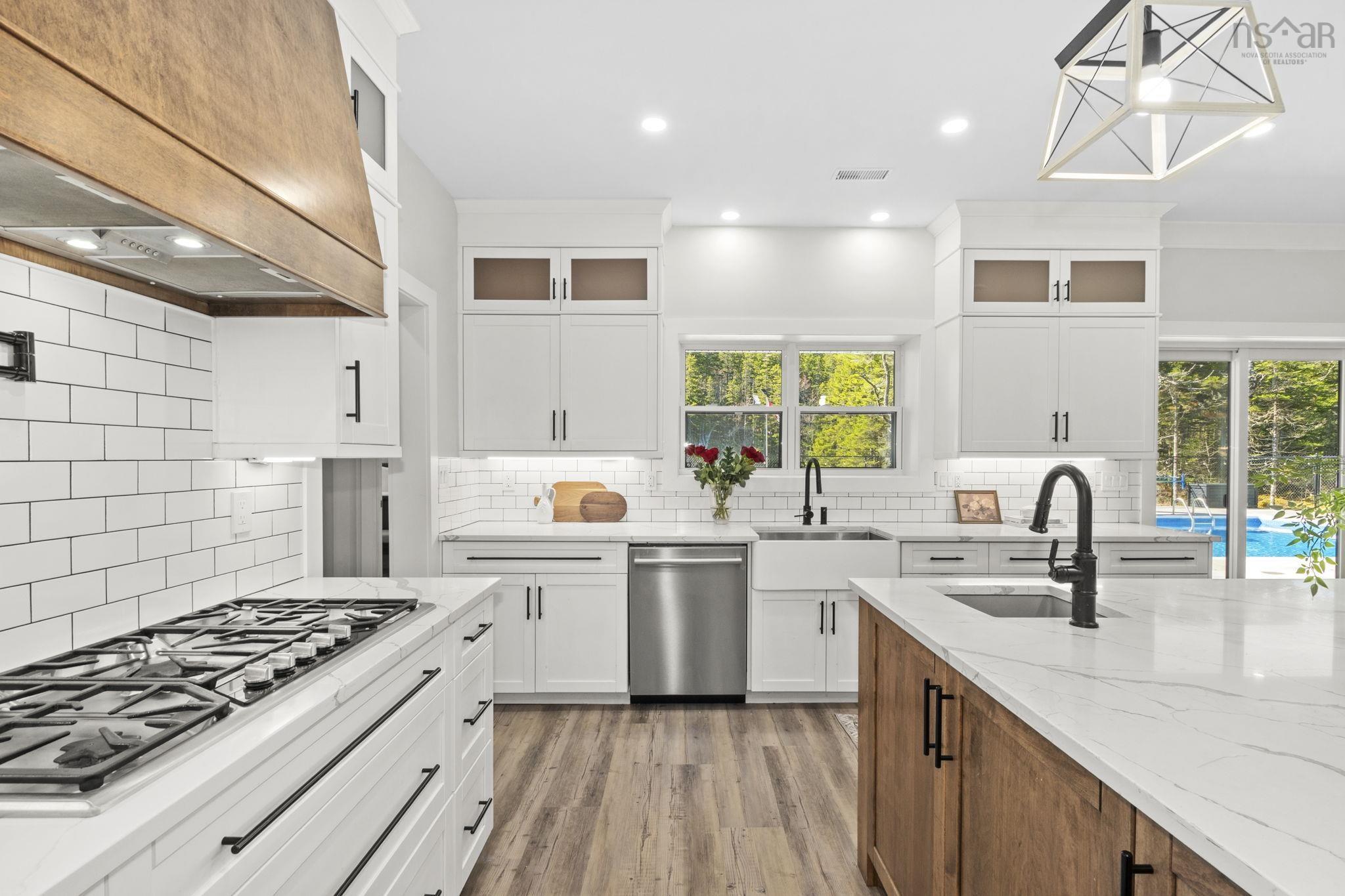 $1,200,000.00: 92 Aralia Lane, Upper Tantallon
