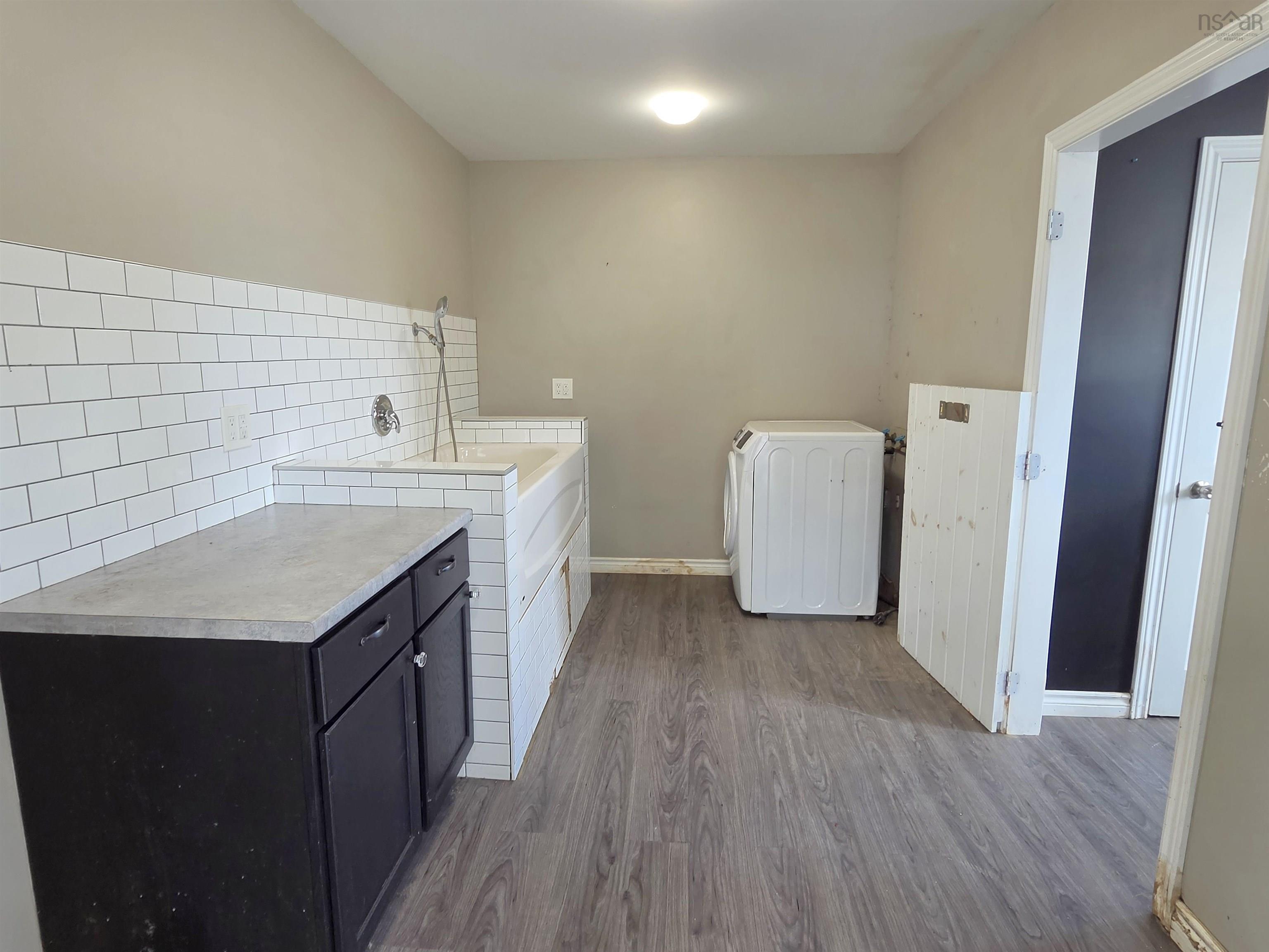 $199,900.00: 128 Beach Road, Roseway