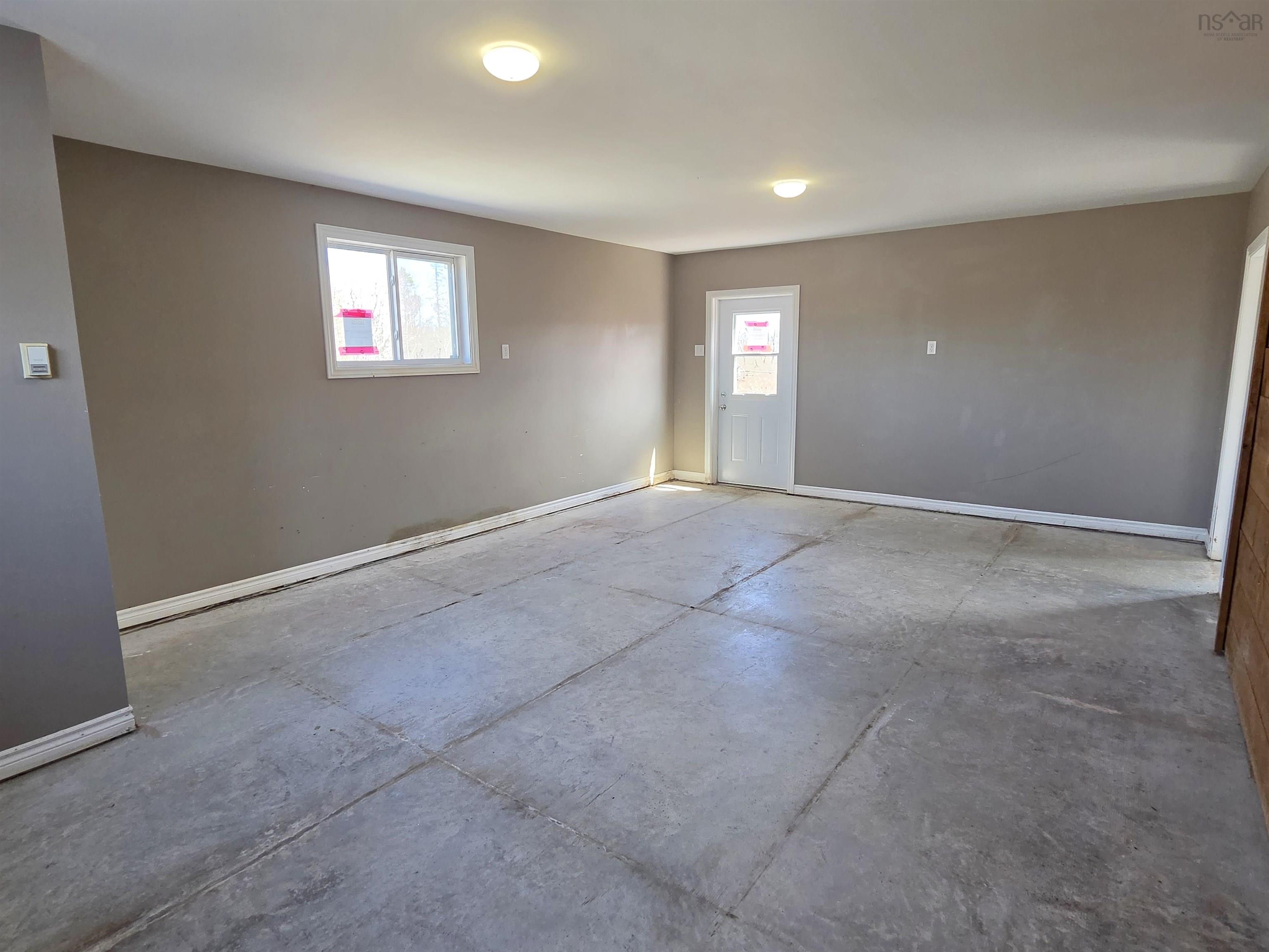 $199,900.00: 128 Beach Road, Roseway