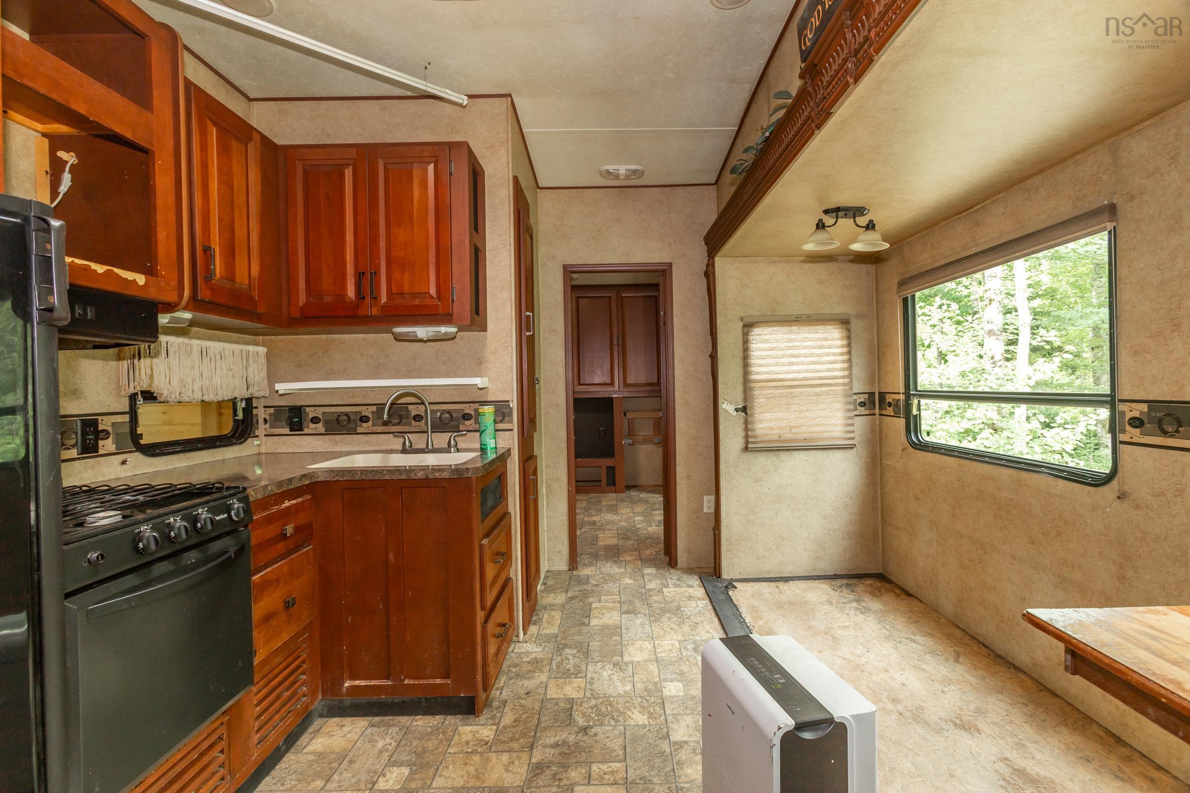 $90,000.00: 781 Virginia Road, Virginia East