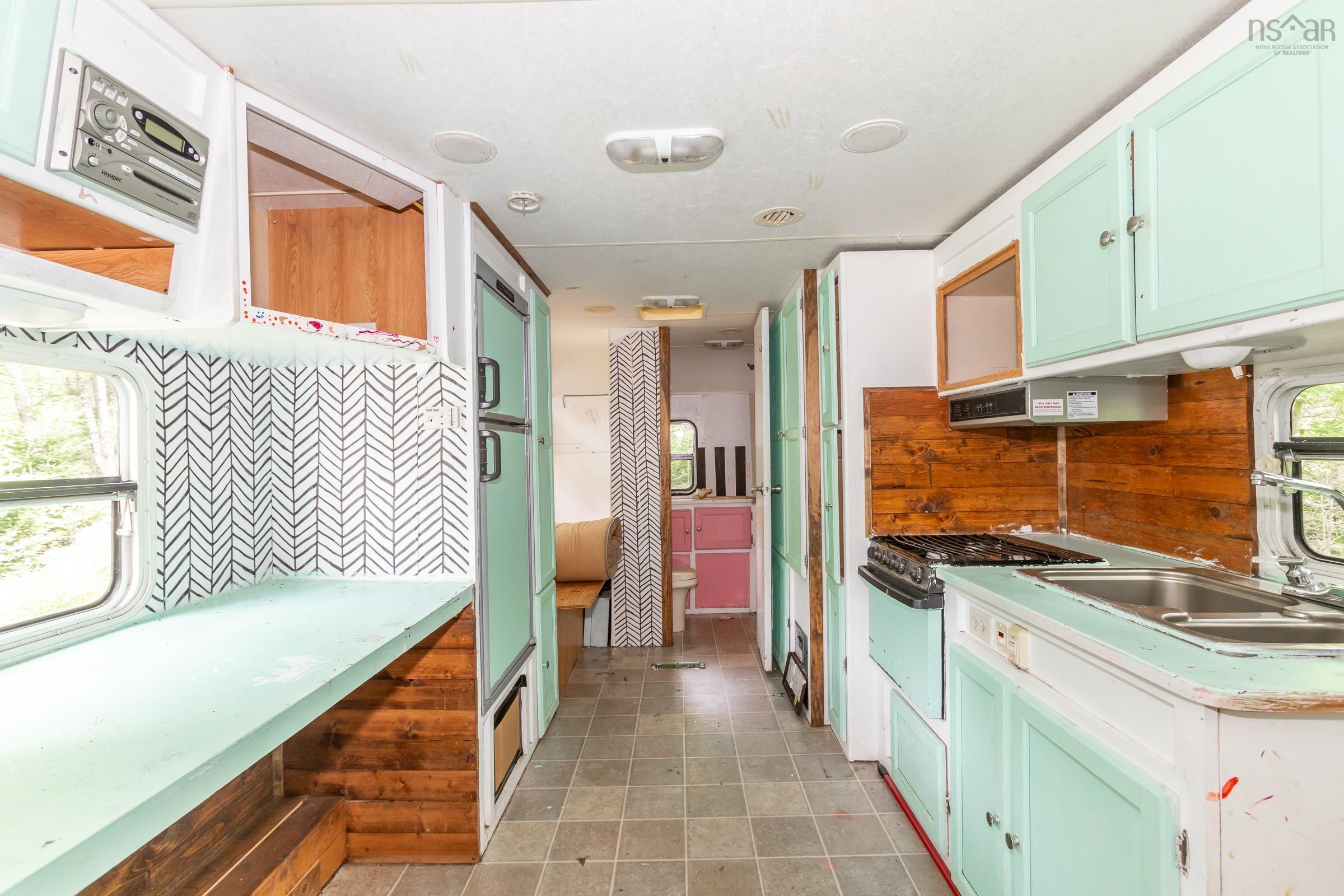 $90,000.00: 781 Virginia Road, Virginia East