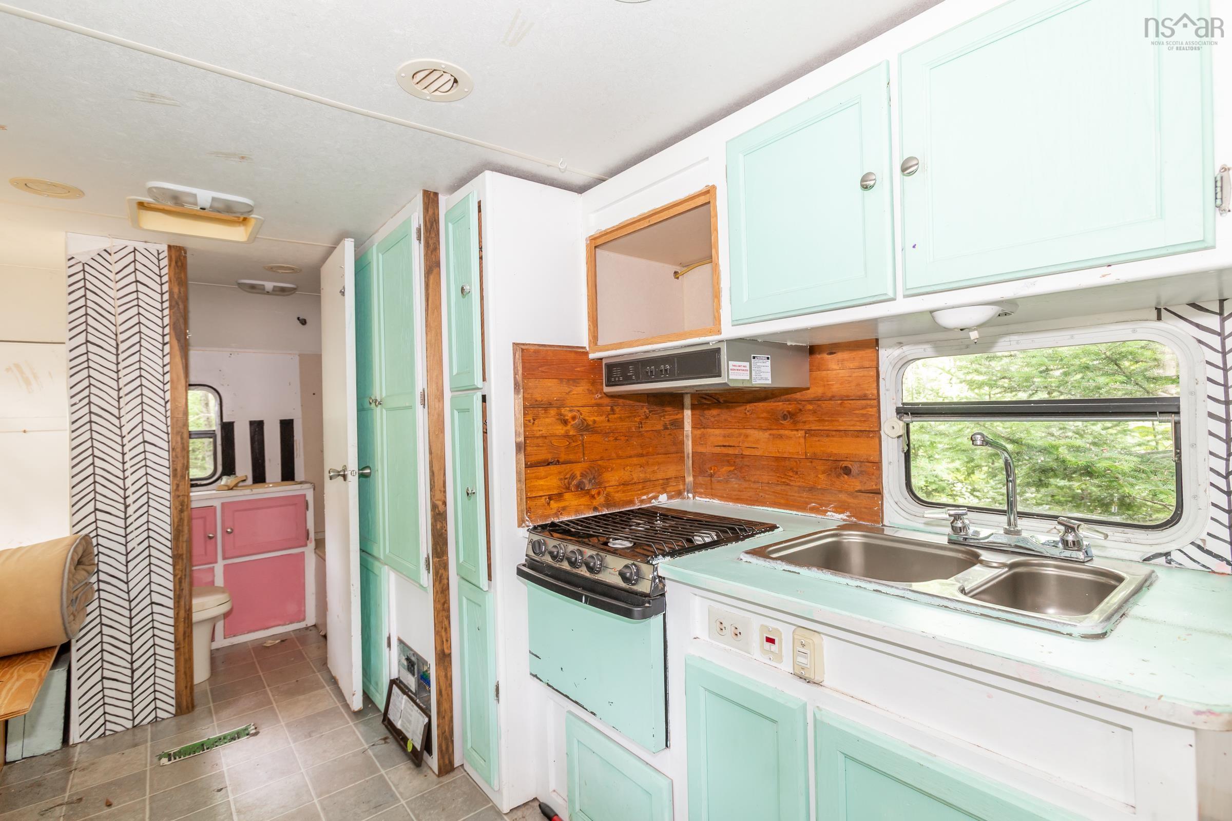 $90,000.00: 781 Virginia Road, Virginia East